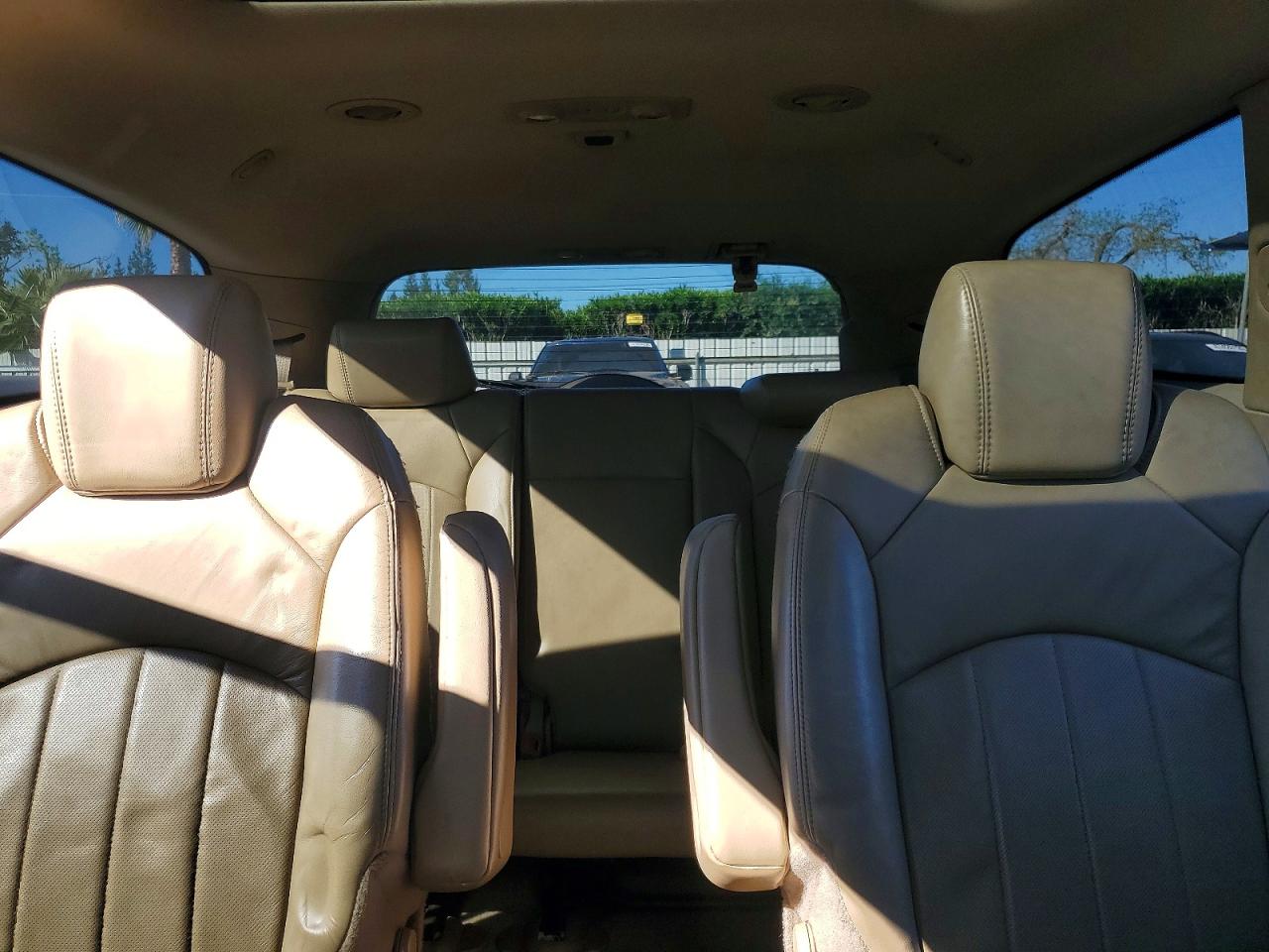 2008 Buick Enclave Cxl White vin: 5GAEV23758J293042