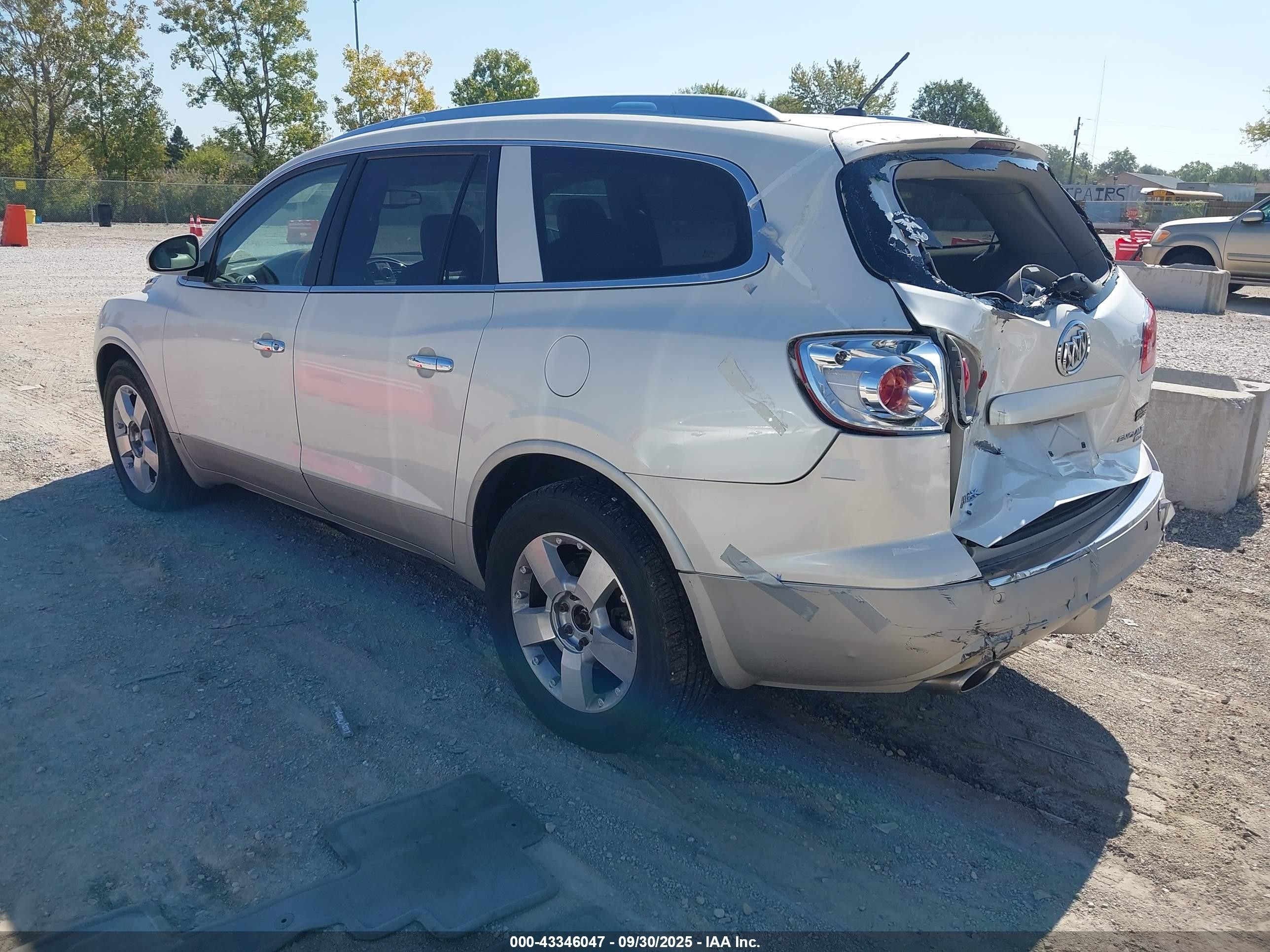 2008 Buick Enclave Cxl Кремовый vin: 5GAEV23798J104974
