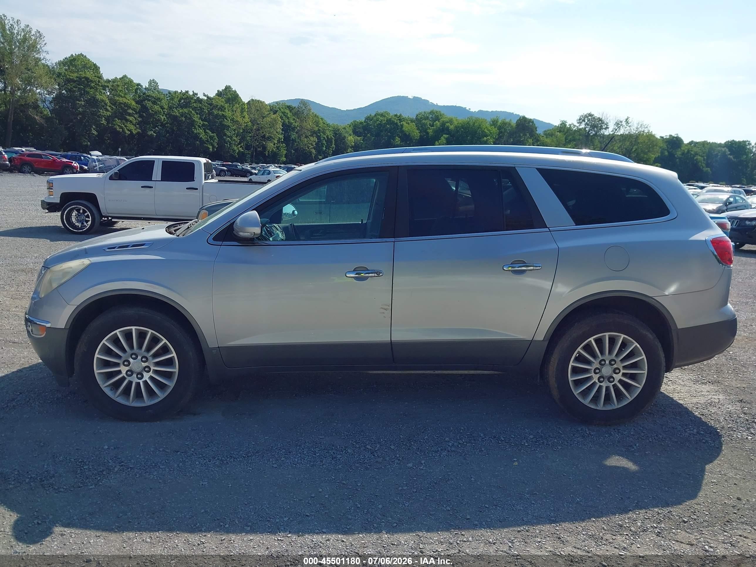 2008 Buick Enclave Cxl Silver vin: 5GAEV23798J105008