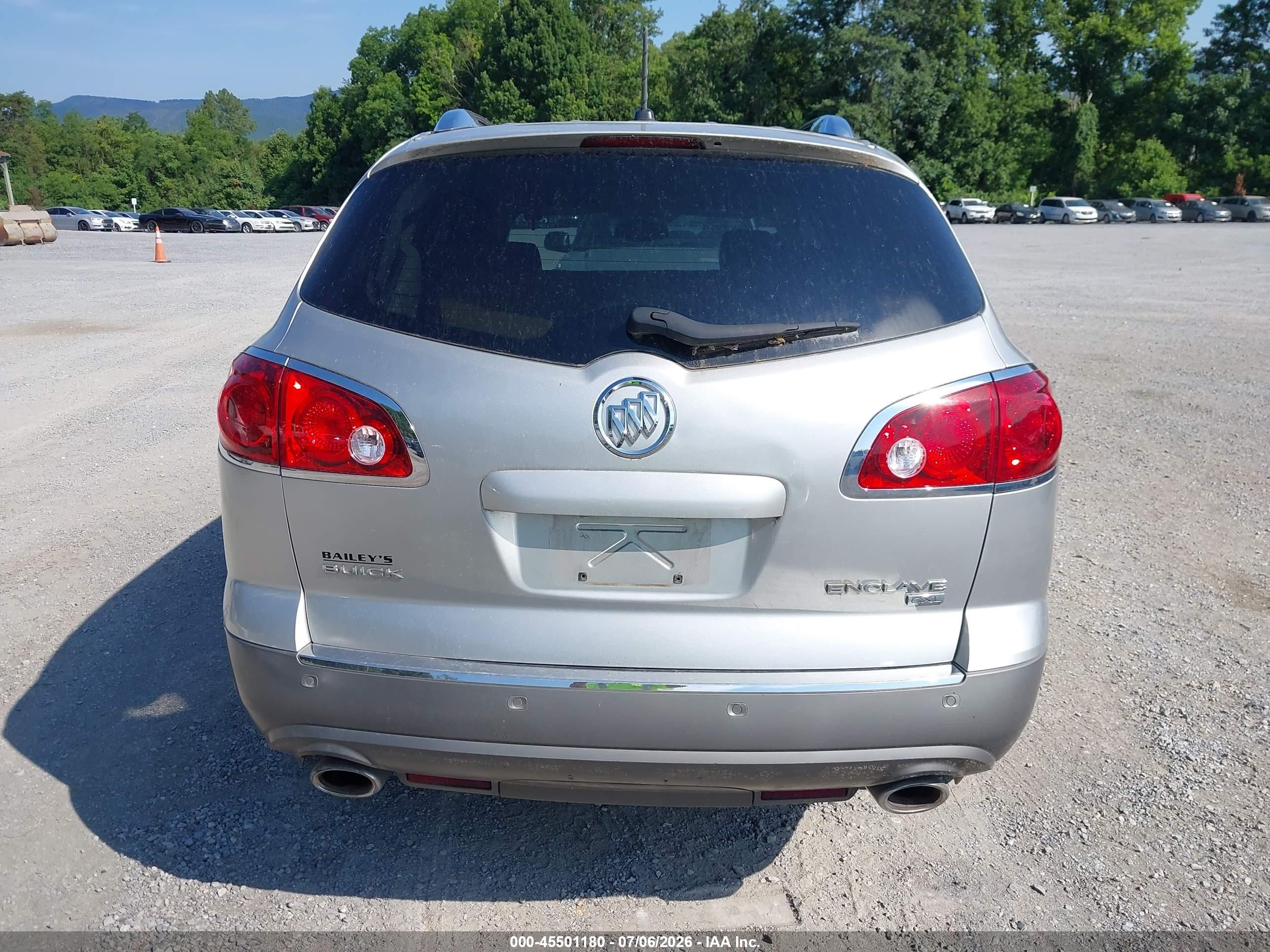 2008 Buick Enclave Cxl Silver vin: 5GAEV23798J105008