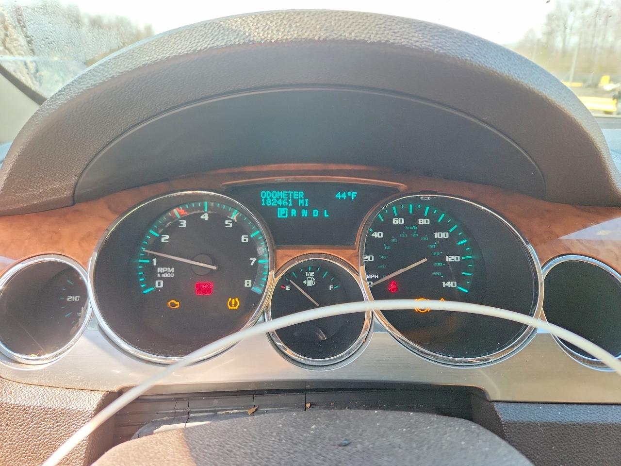 2008 Buick Enclave Cxl Бежевый vin: 5GAEV237X8J284000