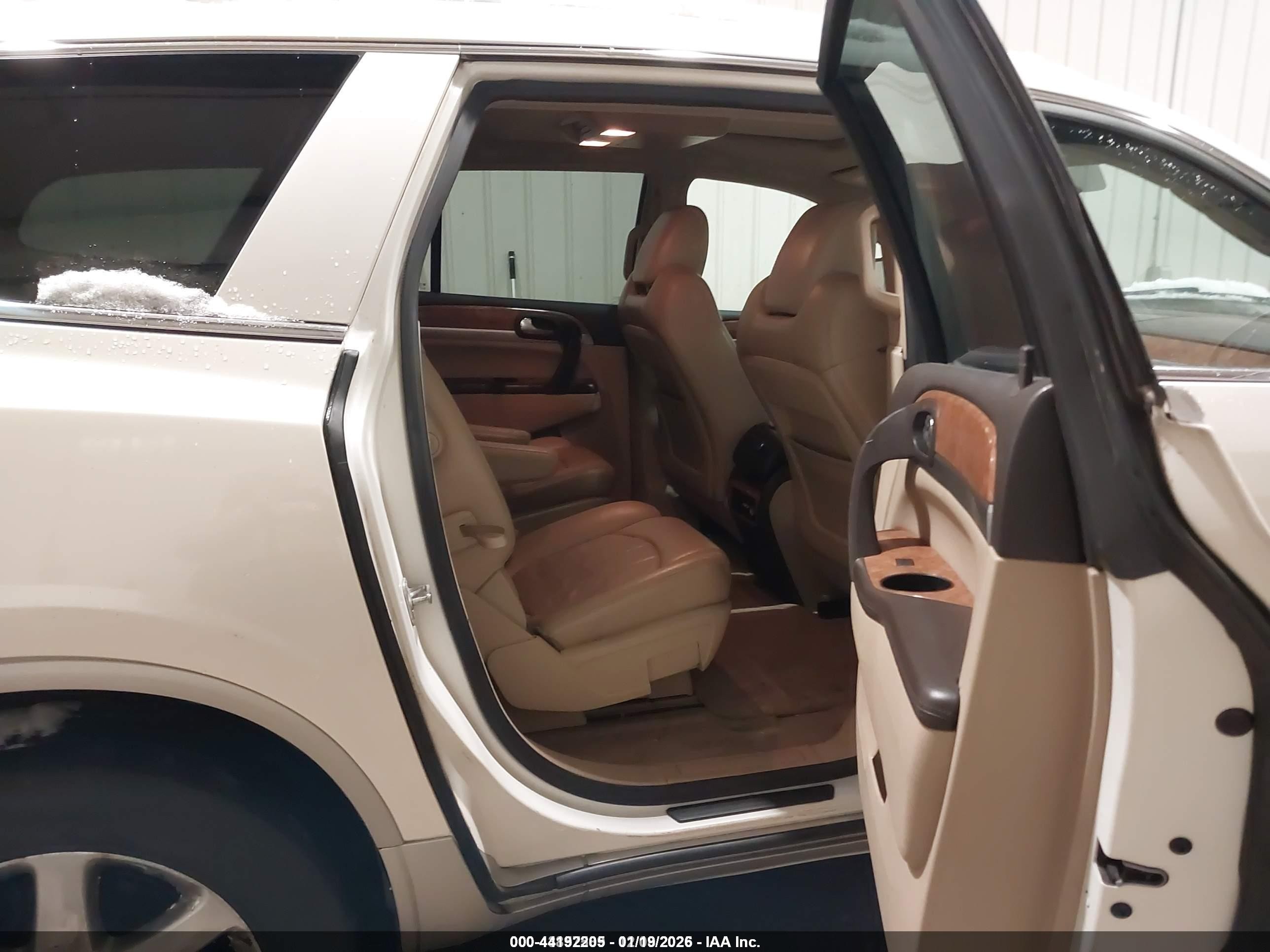 2009 Buick Enclave Cxl White vin: 5GAEV23D69J200505