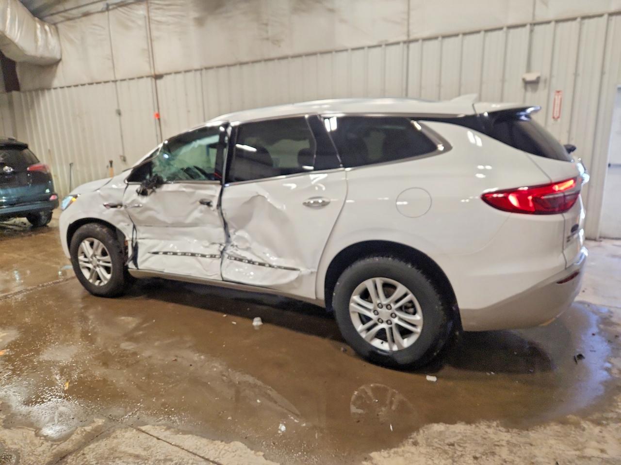 2020 Buick Enclave Essence White vin: 5GAEVAKW1LJ205986