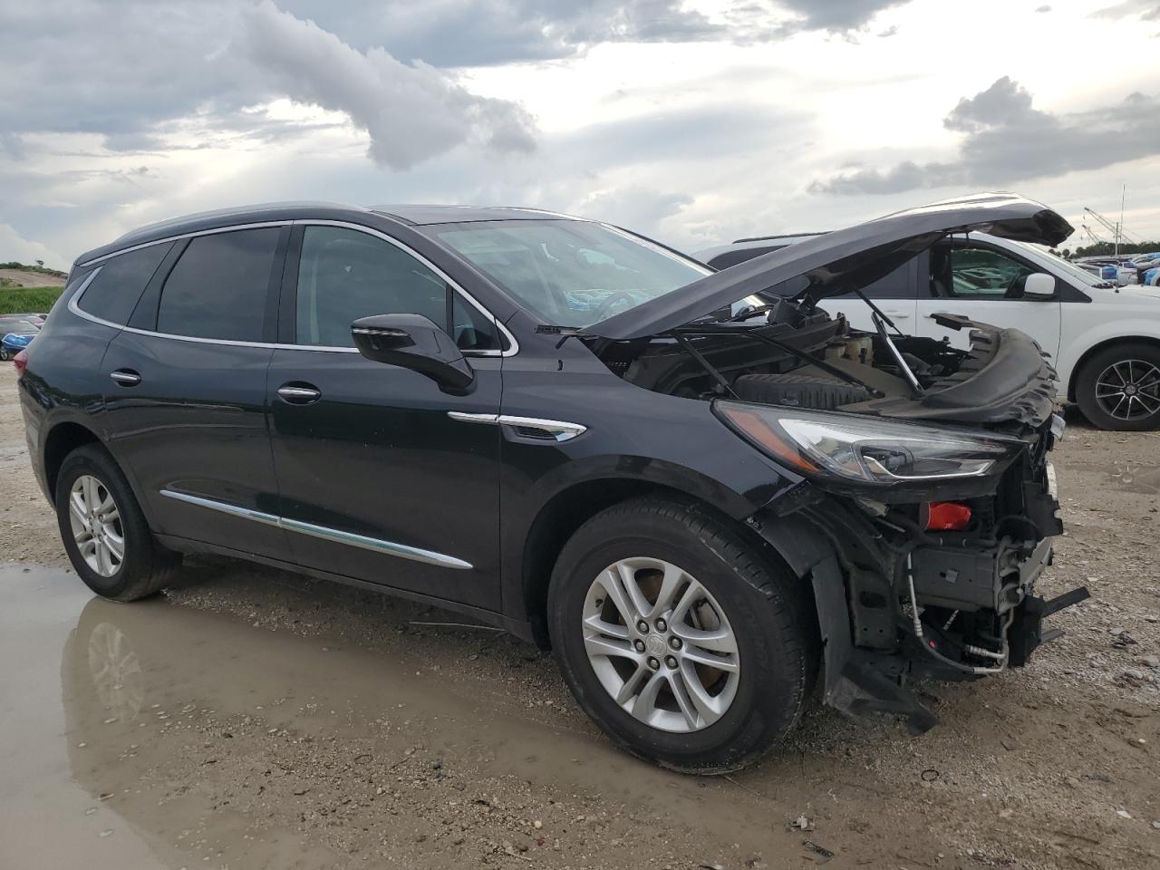 2018 Buick Enclave Essence Черный vin: 5GAEVAKW8JJ156895