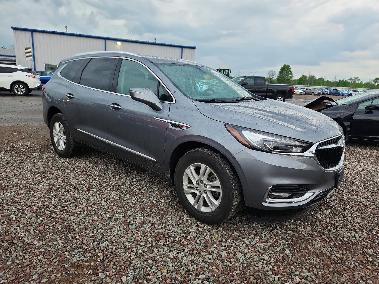 2020 Buick Enclave Essence Серый vin: 5GAEVAKW8LJ114844