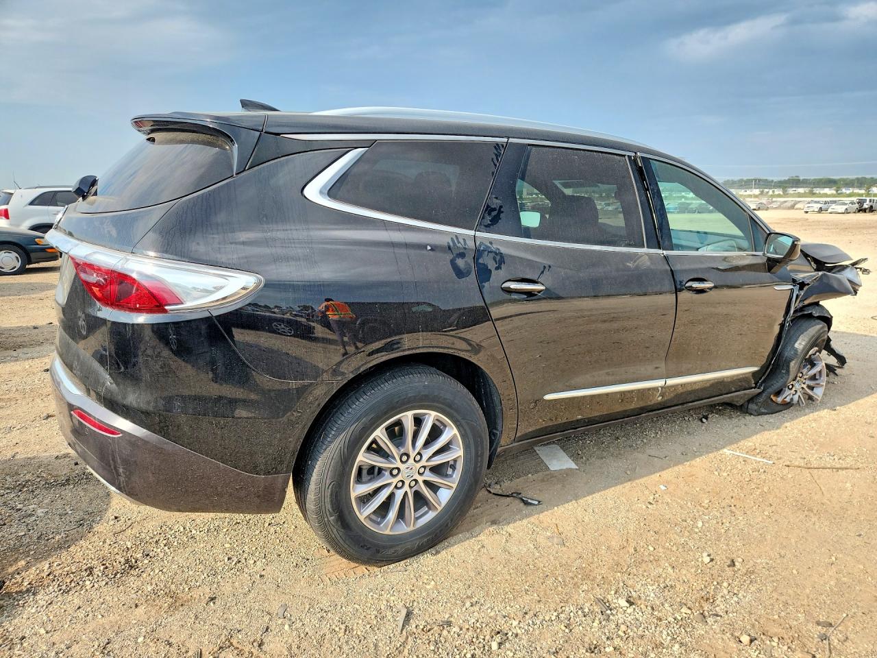 2023 Buick Enclave Essence Black vin: 5GAEVAKWXPJ275170