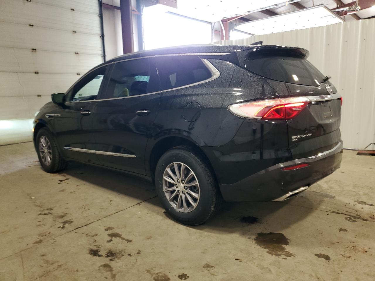 2022 Buick Enclave Premium Черный vin: 5GAEVBKW9NJ156271
