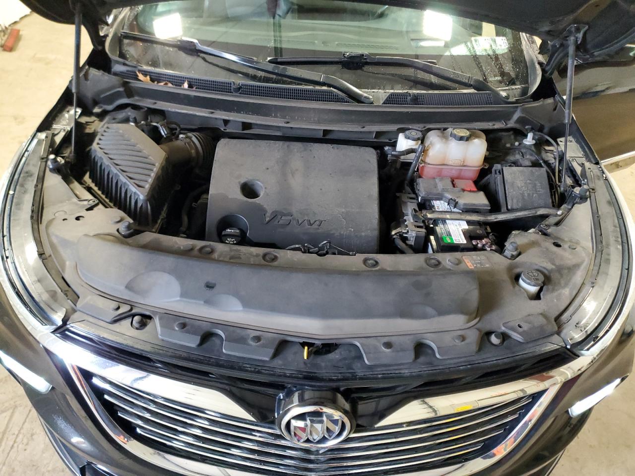 2022 Buick Enclave Premium Черный vin: 5GAEVBKW9NJ156271