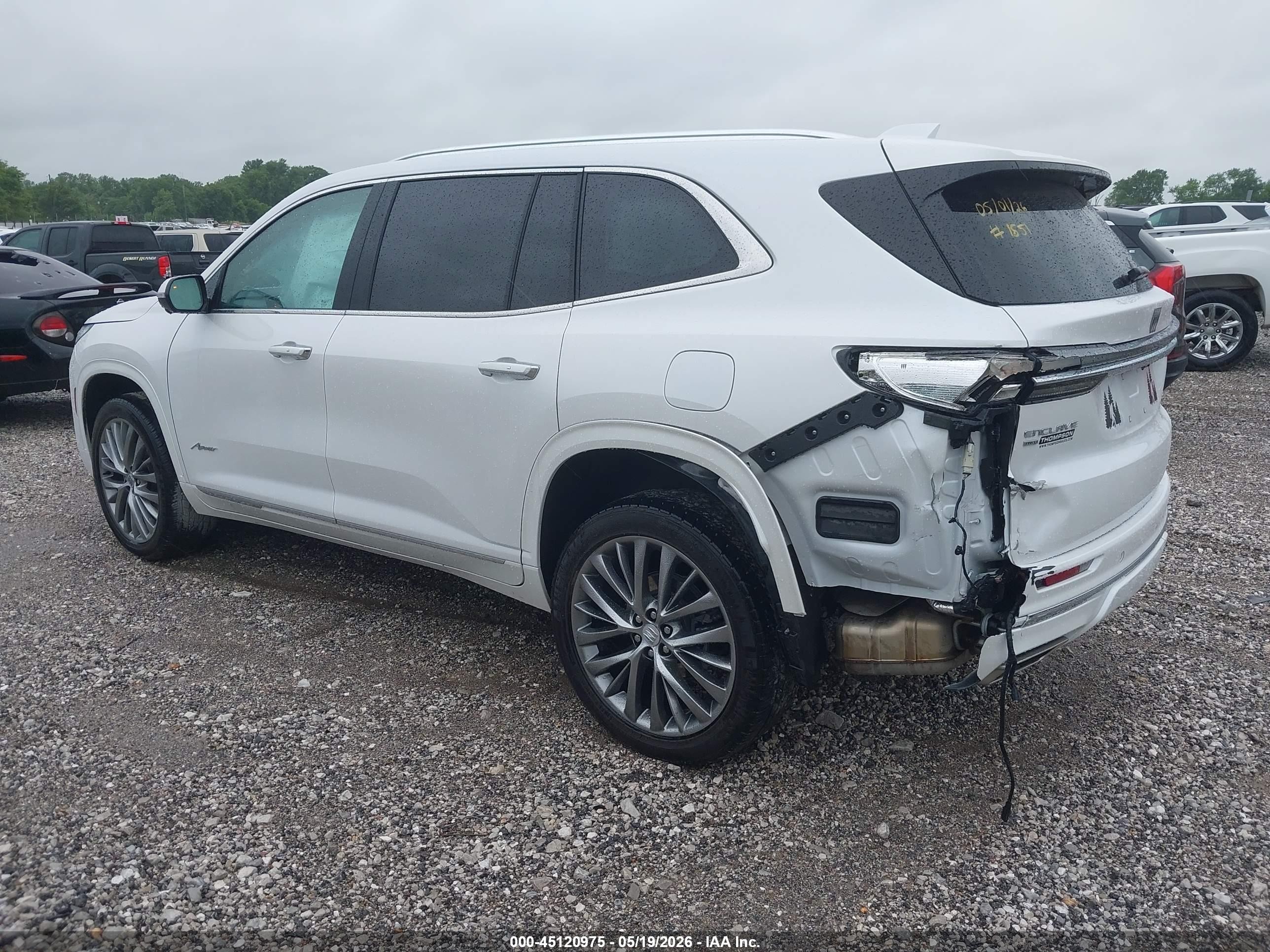 2025 Buick Enclave Avenir Fwd Белый vin: 5GAEVCRSXSJ106371