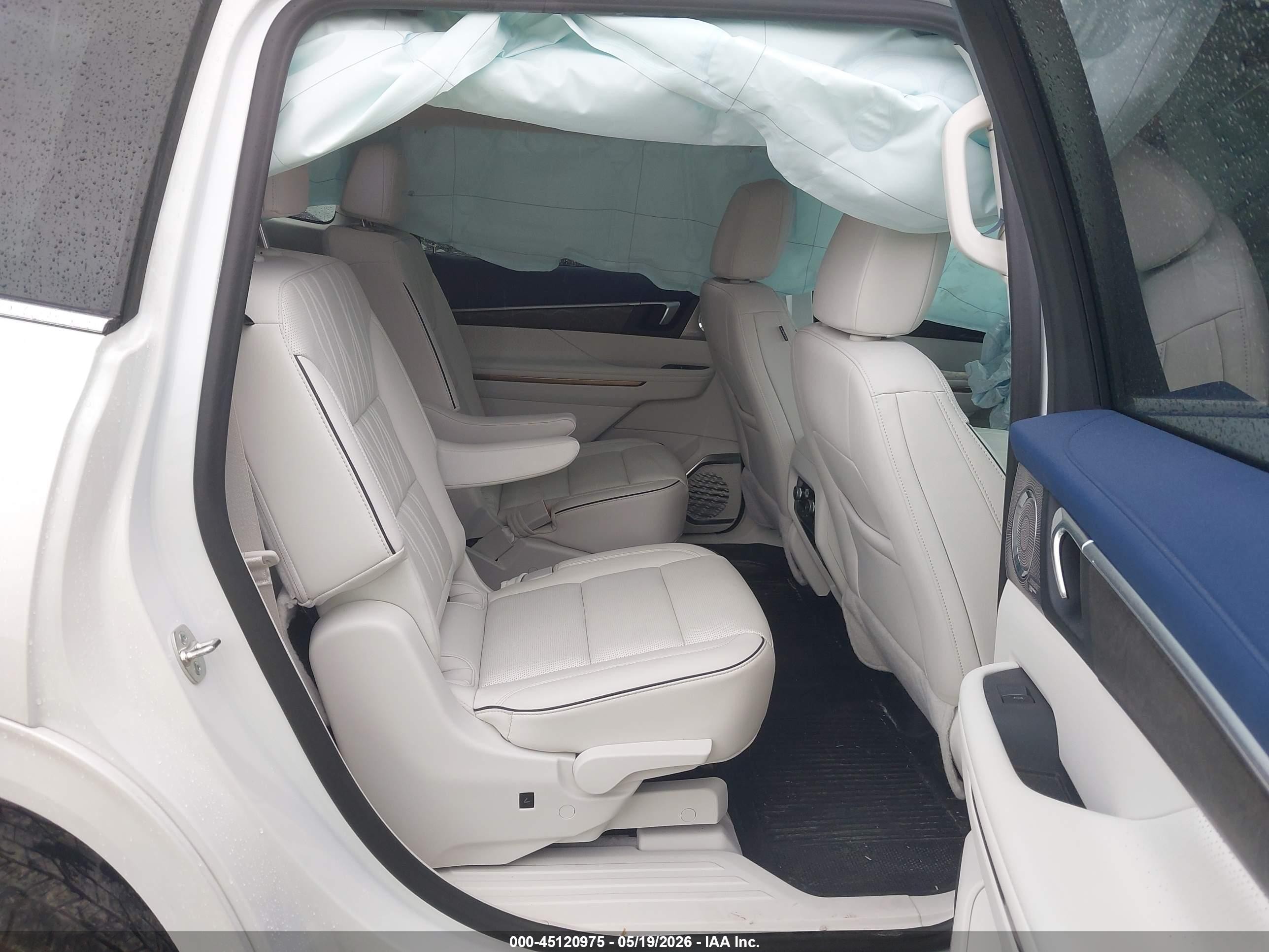 2025 Buick Enclave Avenir Fwd Белый vin: 5GAEVCRSXSJ106371