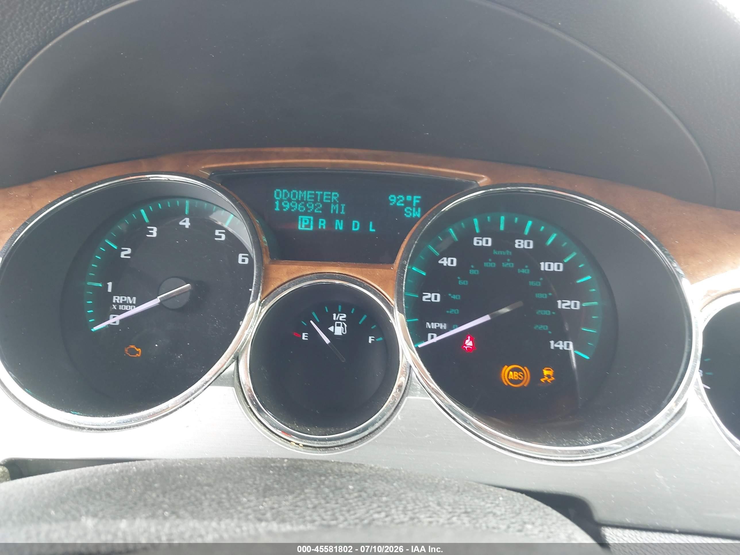 2012 Buick Enclave   Silver vin: 5GAKRAED1CJ391255
