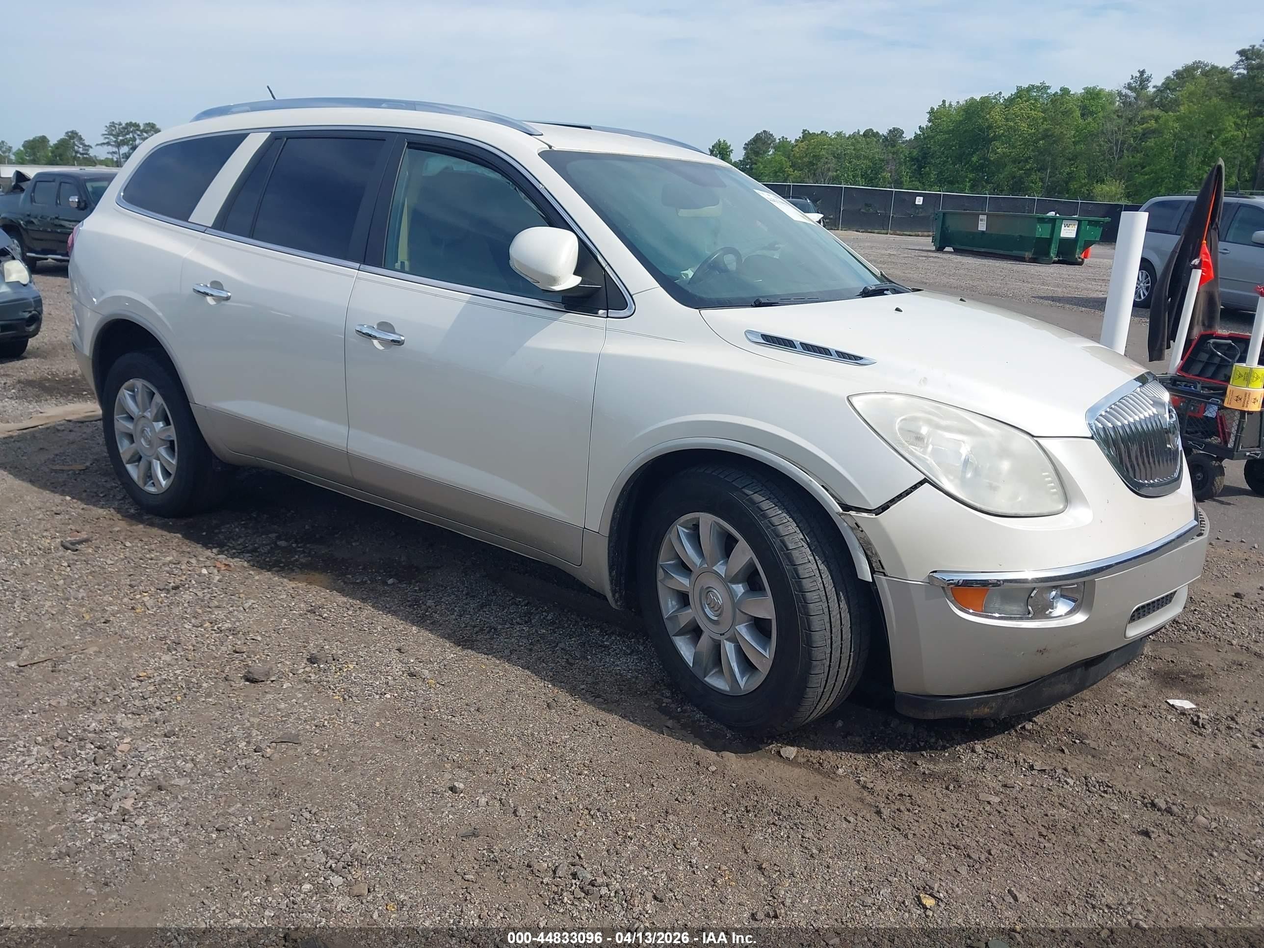 2011 Buick Enclave Cx Кремовый vin: 5GAKRAED2BJ266960