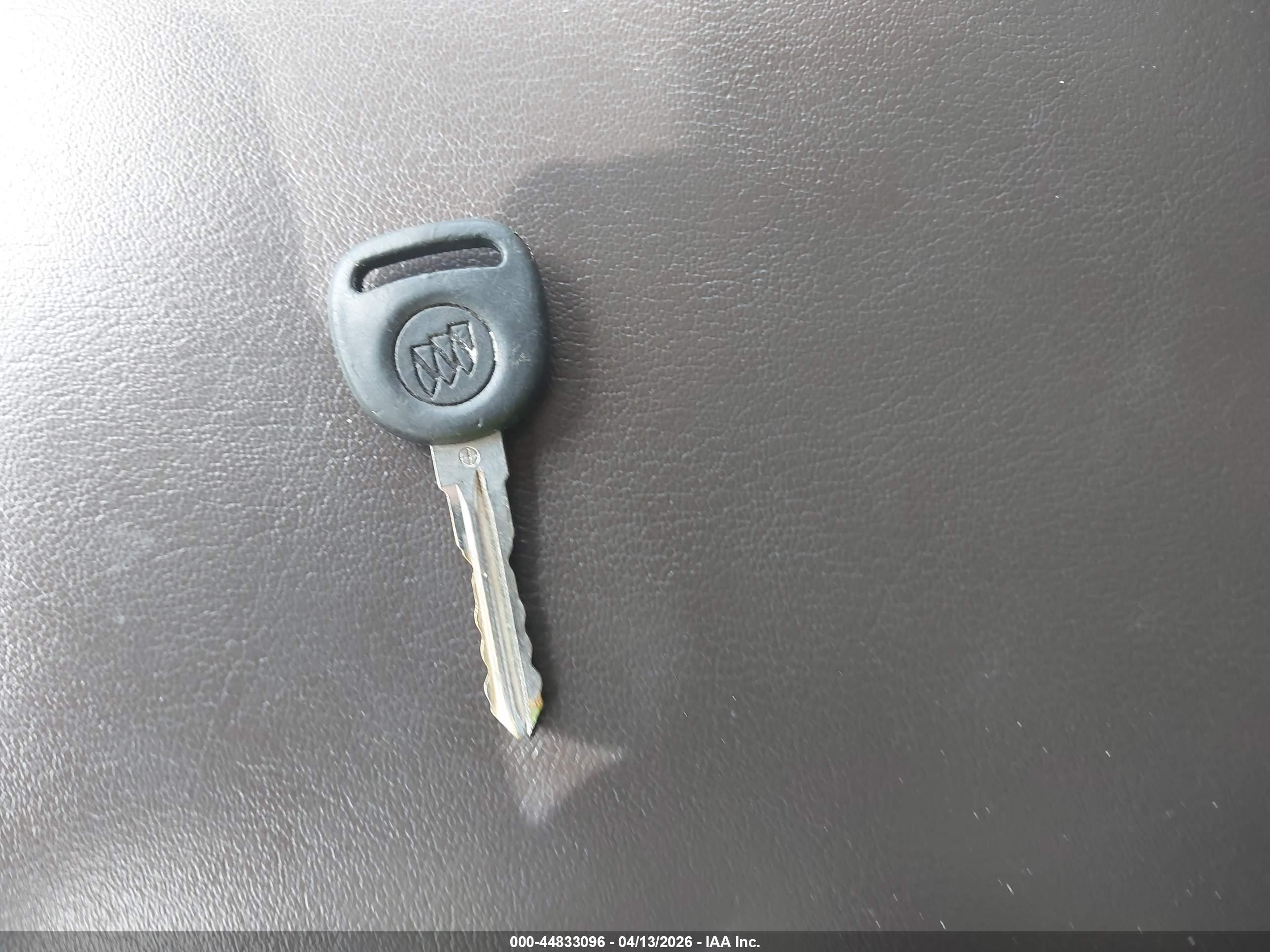 2011 Buick Enclave Cx Кремовый vin: 5GAKRAED2BJ266960