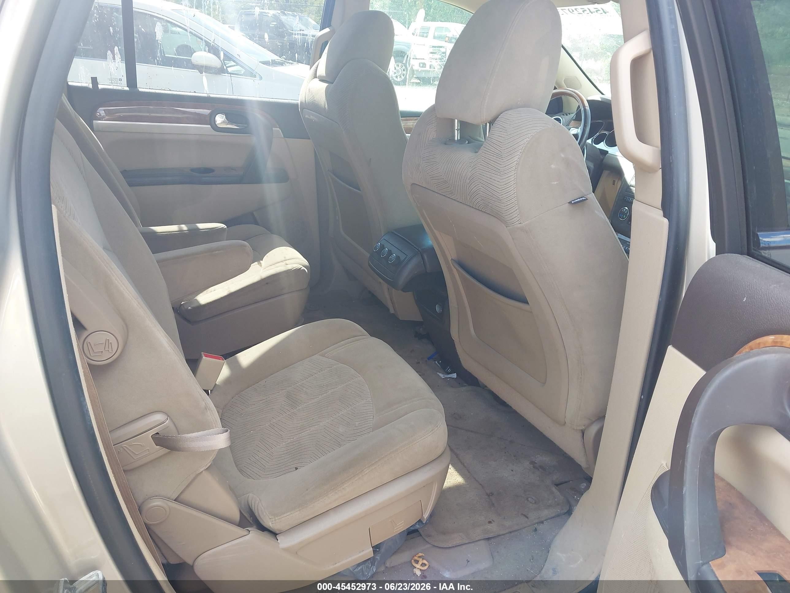 2012 Buick Enclave   Gold vin: 5GAKRAED3CJ202962