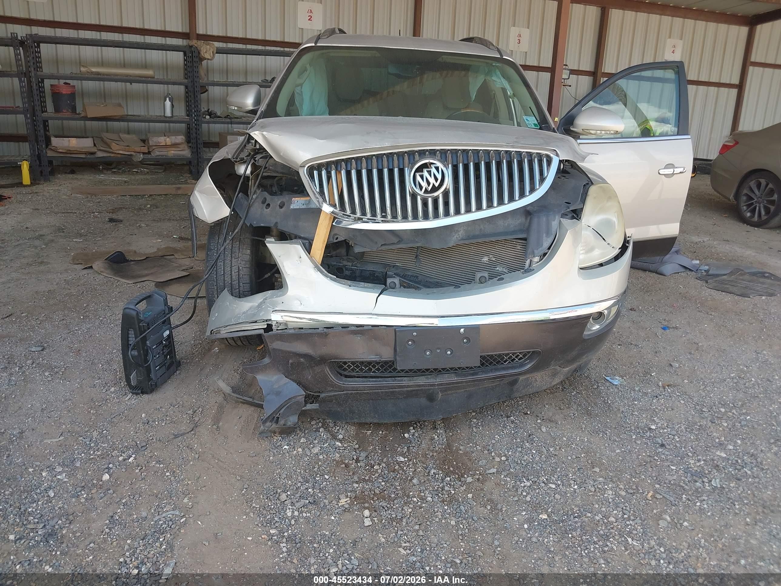 2011 Buick Enclave Cx Gold vin: 5GAKRAED6BJ407075