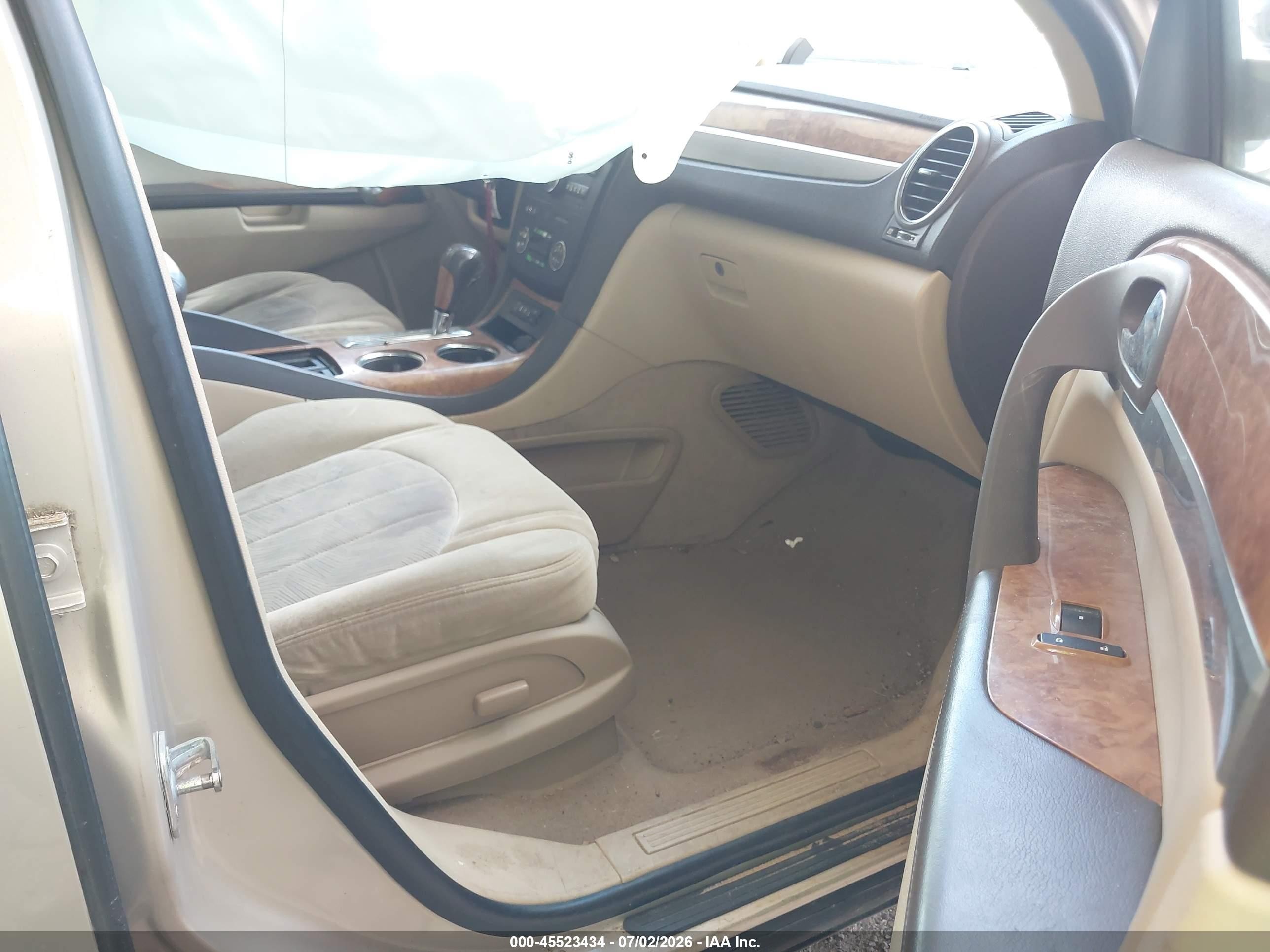 2011 Buick Enclave Cx Gold vin: 5GAKRAED6BJ407075
