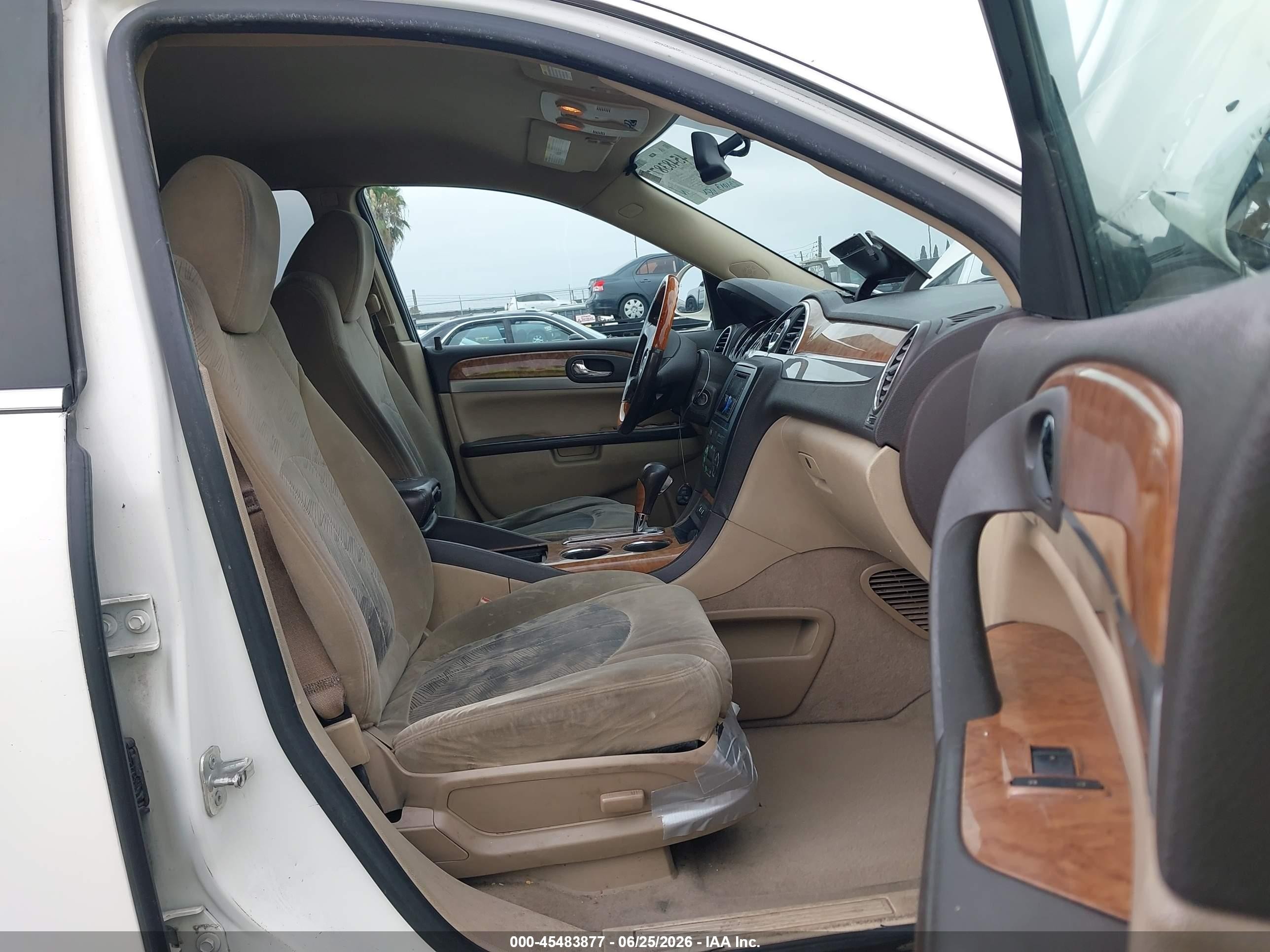 2011 Buick Enclave Cx White vin: 5GAKRAEDXBJ382990