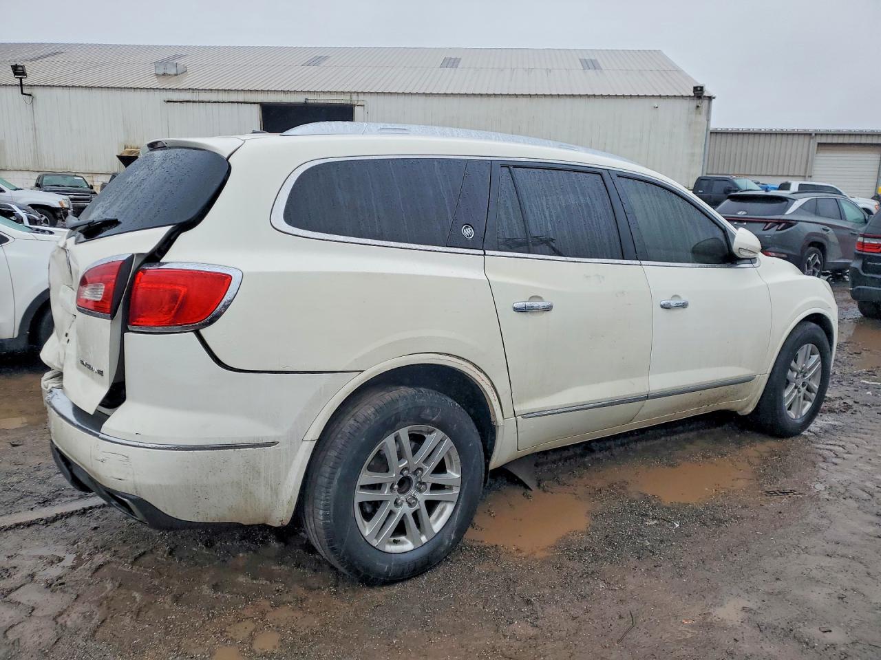 2014 Buick Enclave White vin: 5GAKRAKD1EJ162470