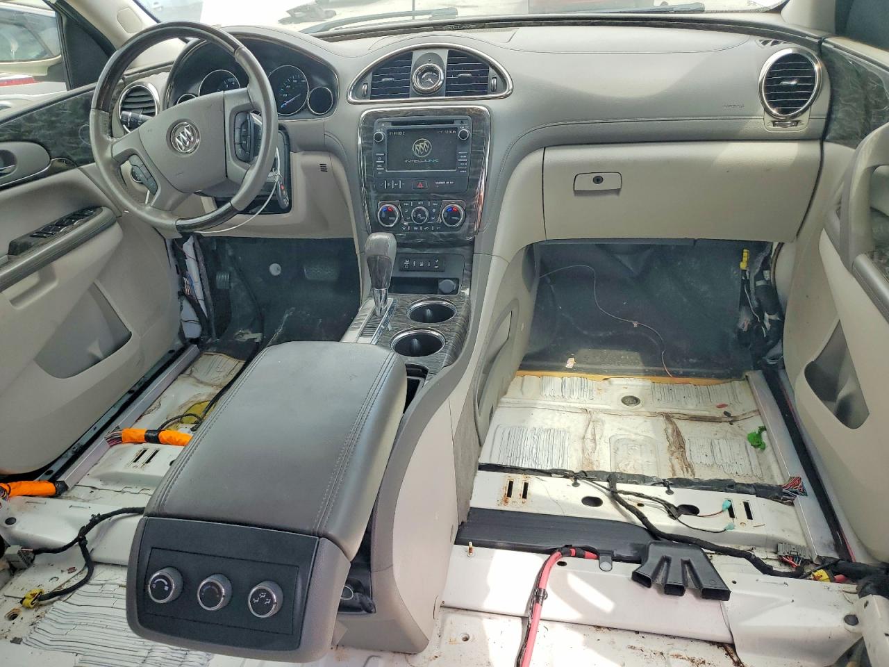 2014 Buick Enclave White vin: 5GAKRAKD4EJ132394