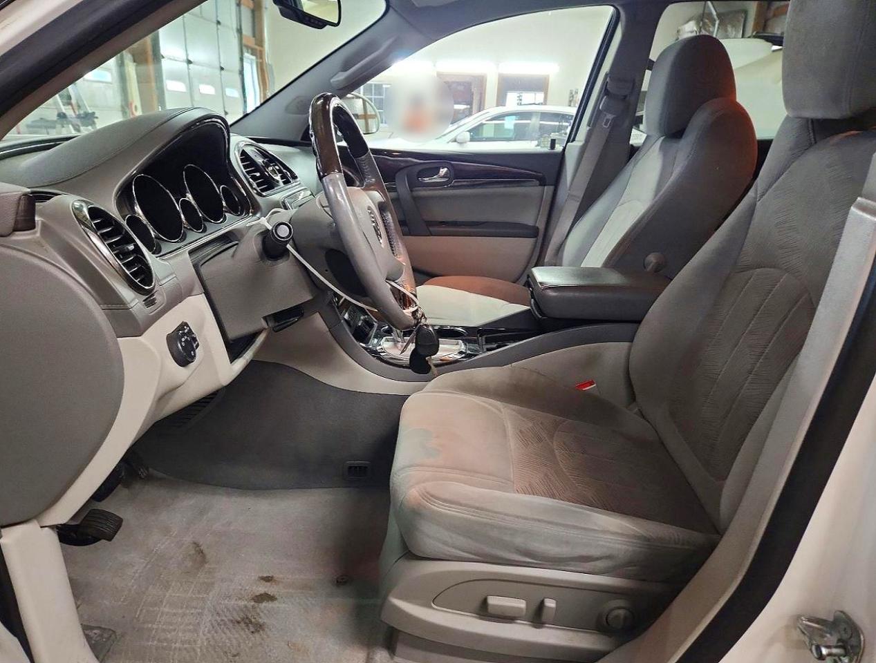2015 Buick Enclave White vin: 5GAKRAKD4FJ294866