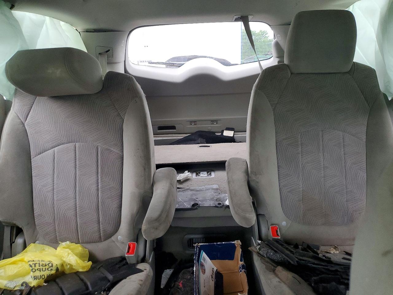 2014 Buick Enclave Silver vin: 5GAKRAKD6EJ112227