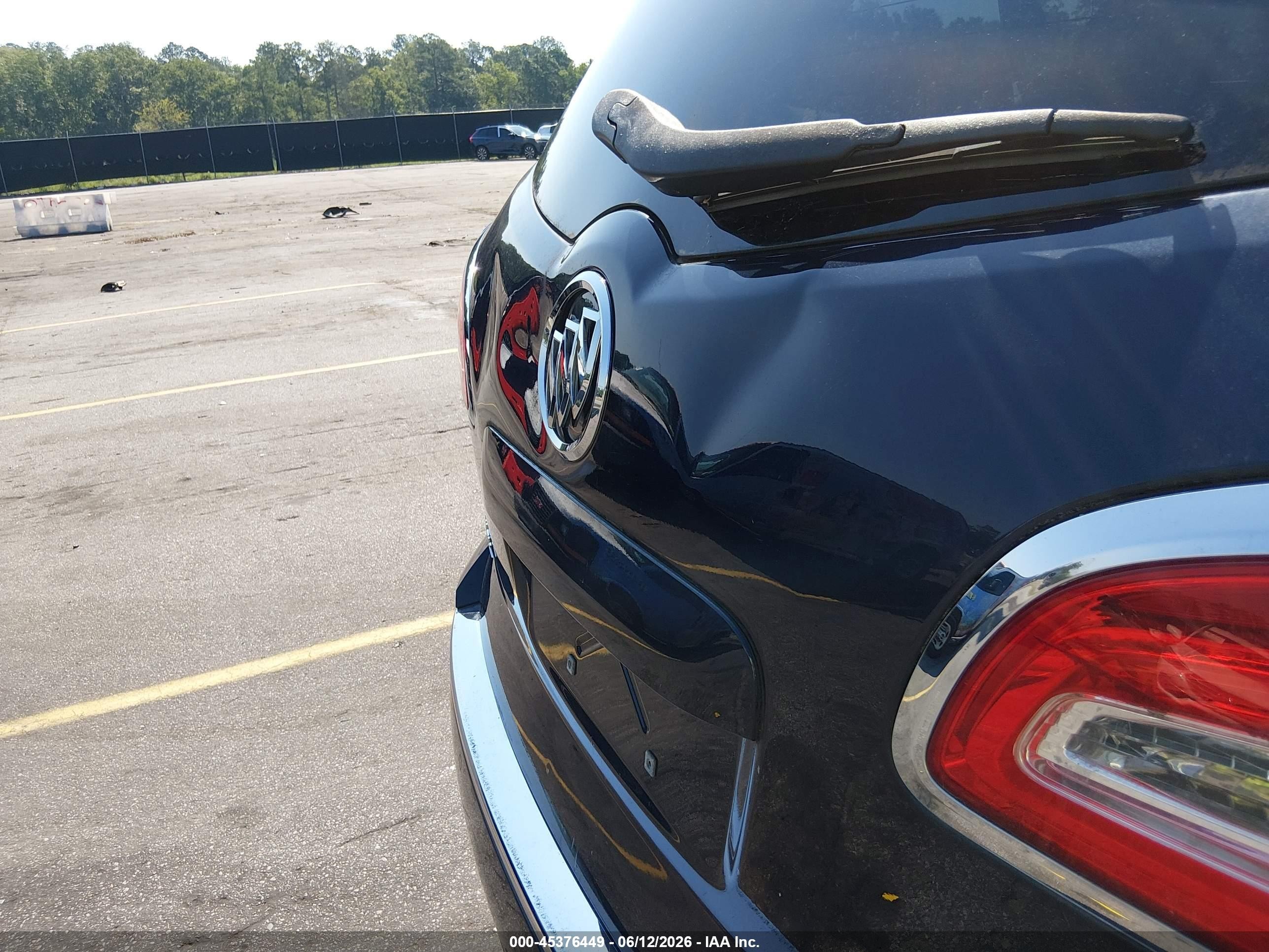 2015 Buick Enclave Convenience Синий vin: 5GAKRAKD8FJ376793