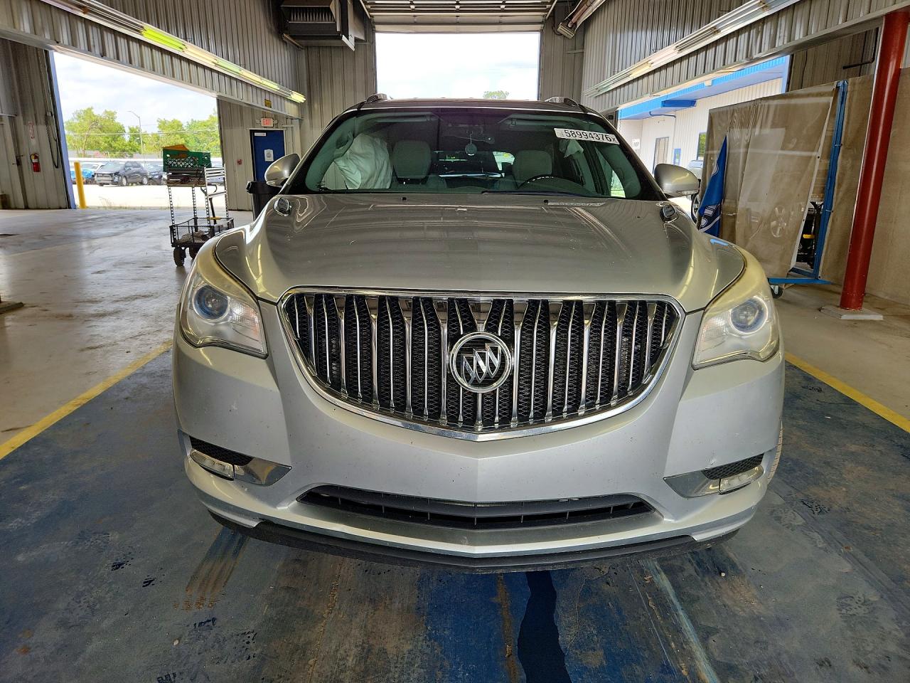 2015 Buick Enclave Silver vin: 5GAKRAKDXFJ243467