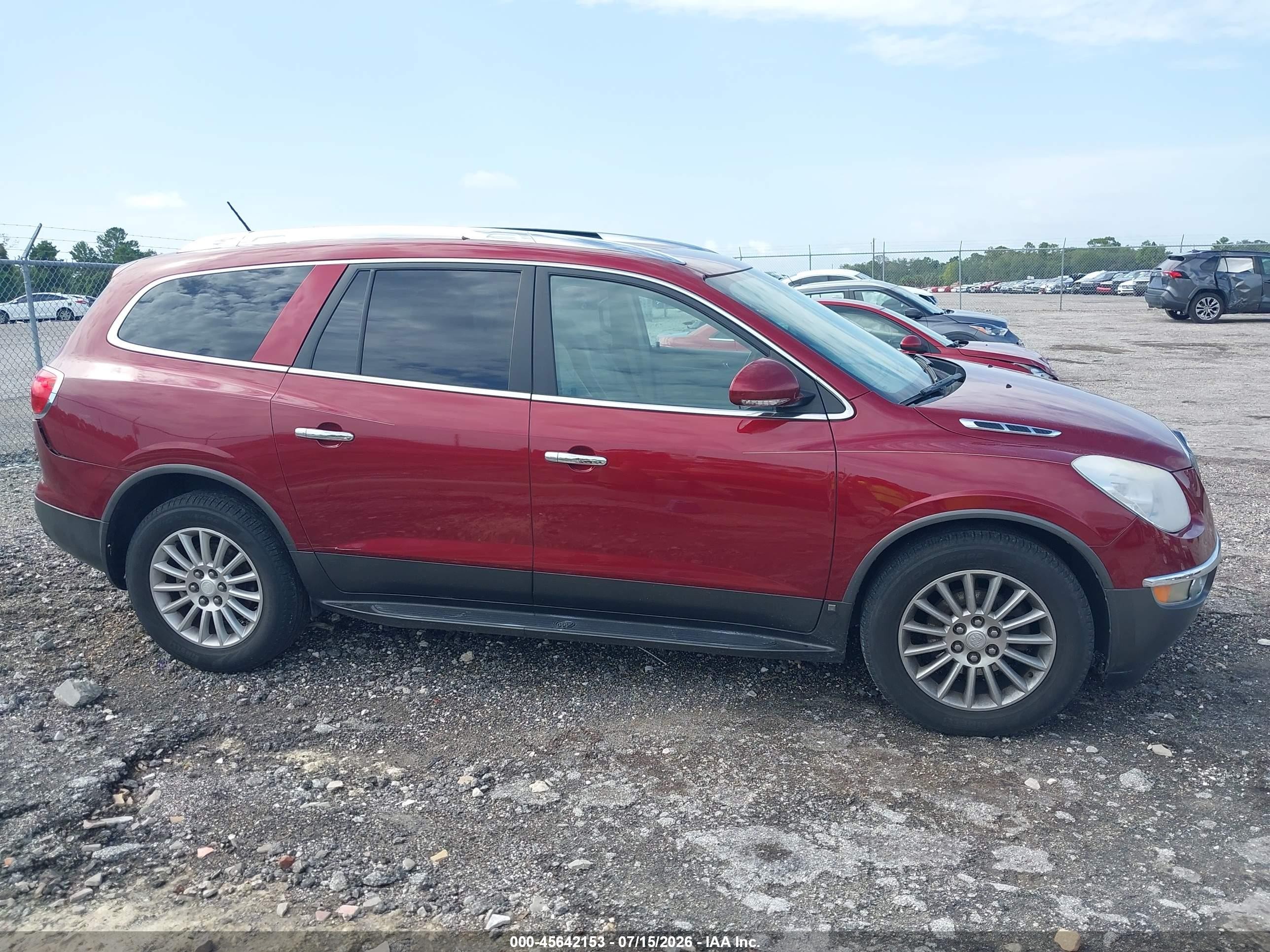 2011 Buick Enclave 1xl Red vin: 5GAKRBED0BJ126170