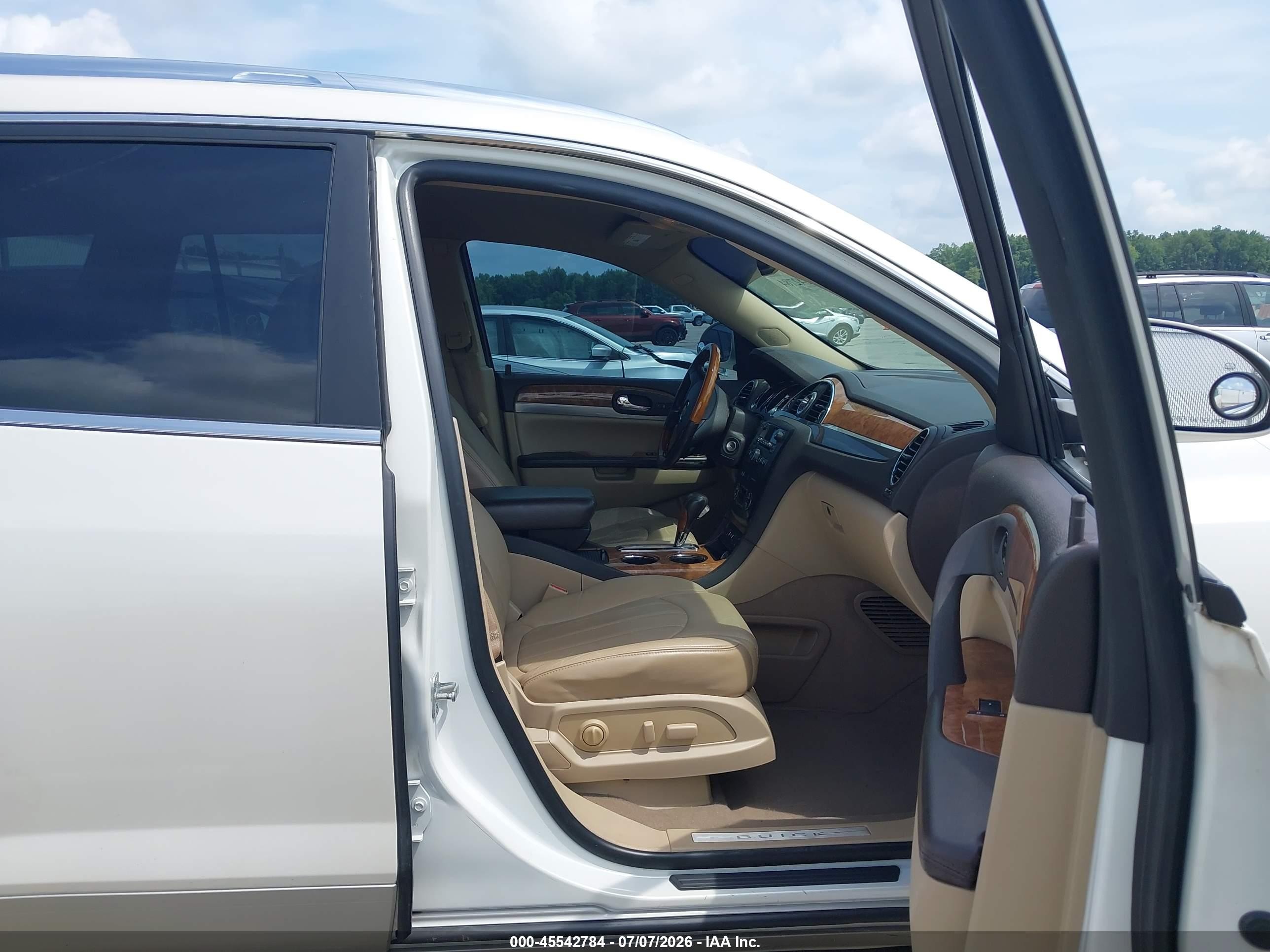 2011 Buick Enclave 1xl White vin: 5GAKRBED0BJ347168