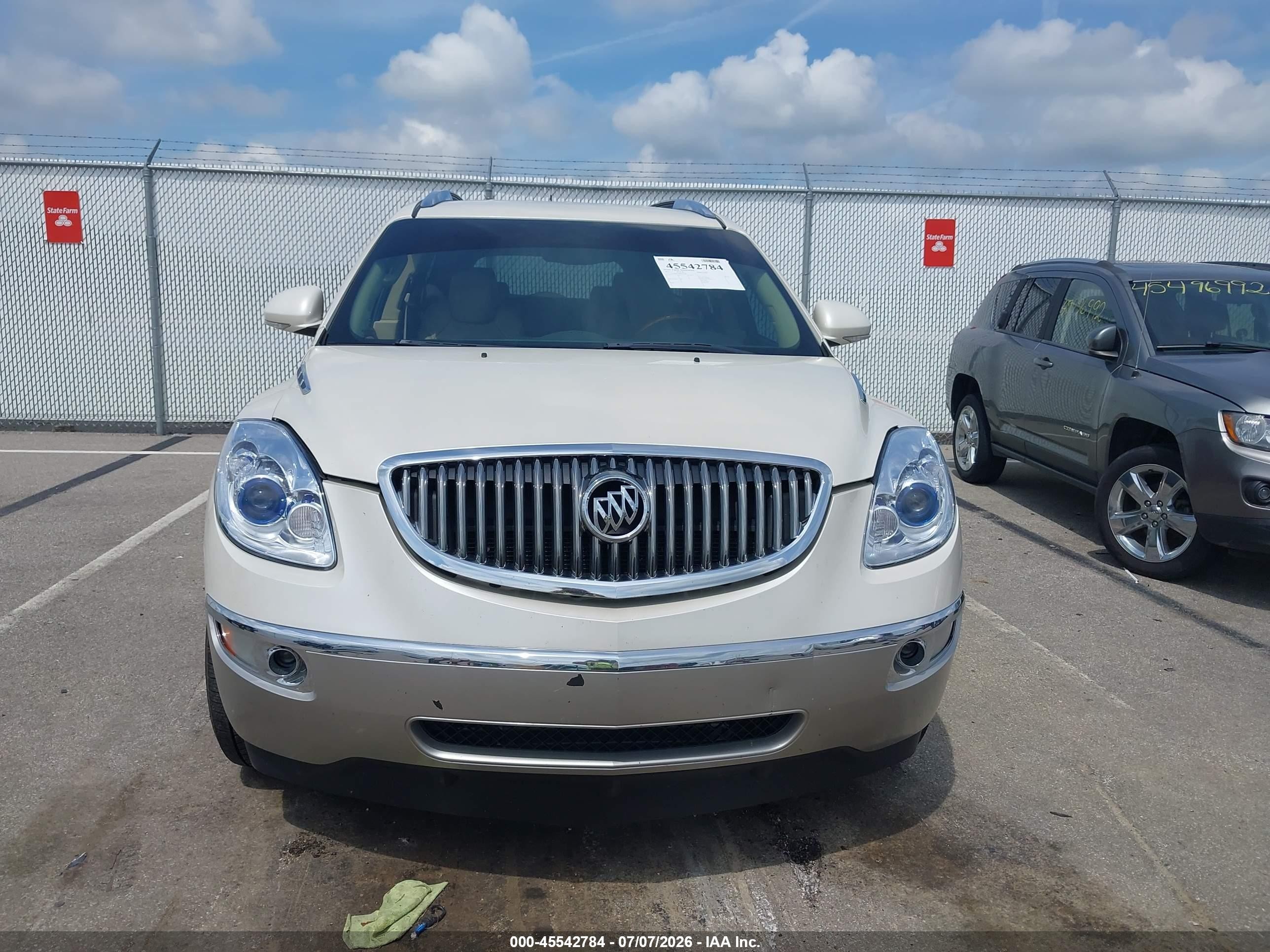 2011 Buick Enclave 1xl White vin: 5GAKRBED0BJ347168