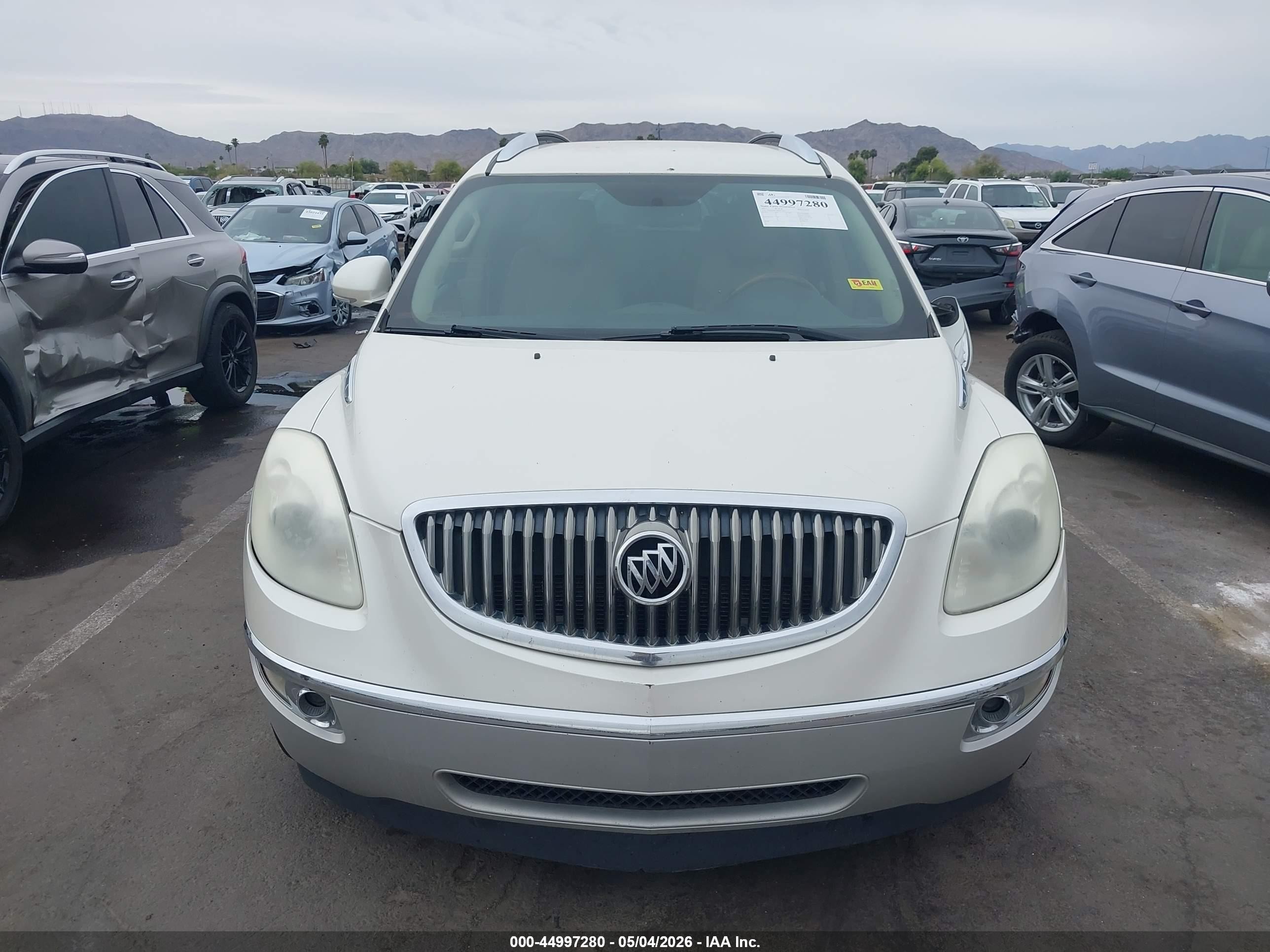 2011 Buick Enclave 1xl Белый vin: 5GAKRBED0BJ415663