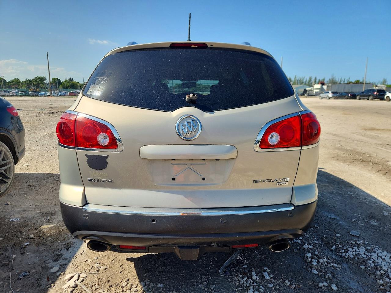 2011 Buick Enclave Cxl Gold vin: 5GAKRBED2BJ393259