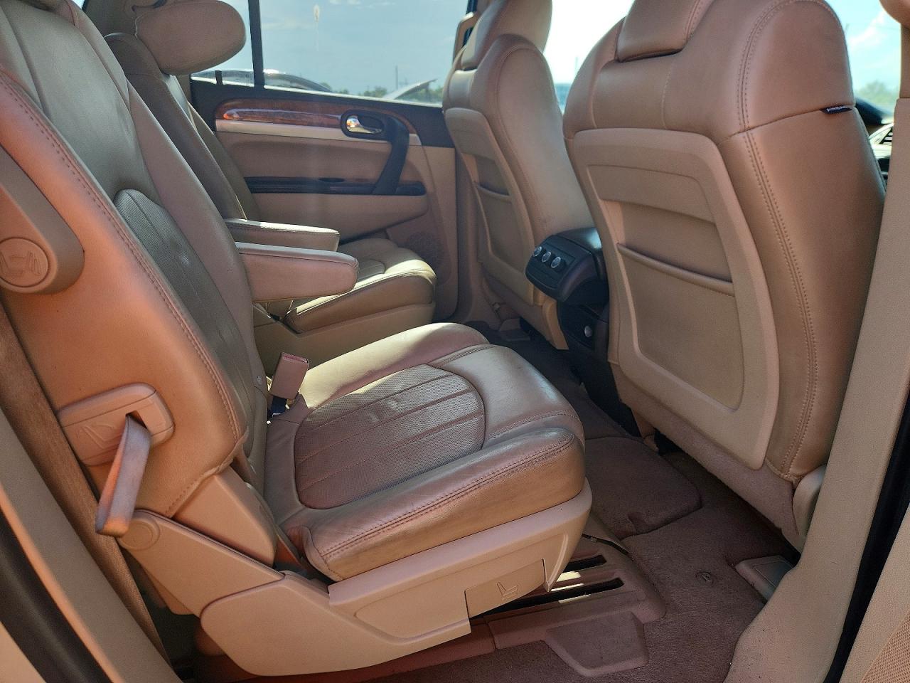 2011 Buick Enclave Cxl Gold vin: 5GAKRBED2BJ393259