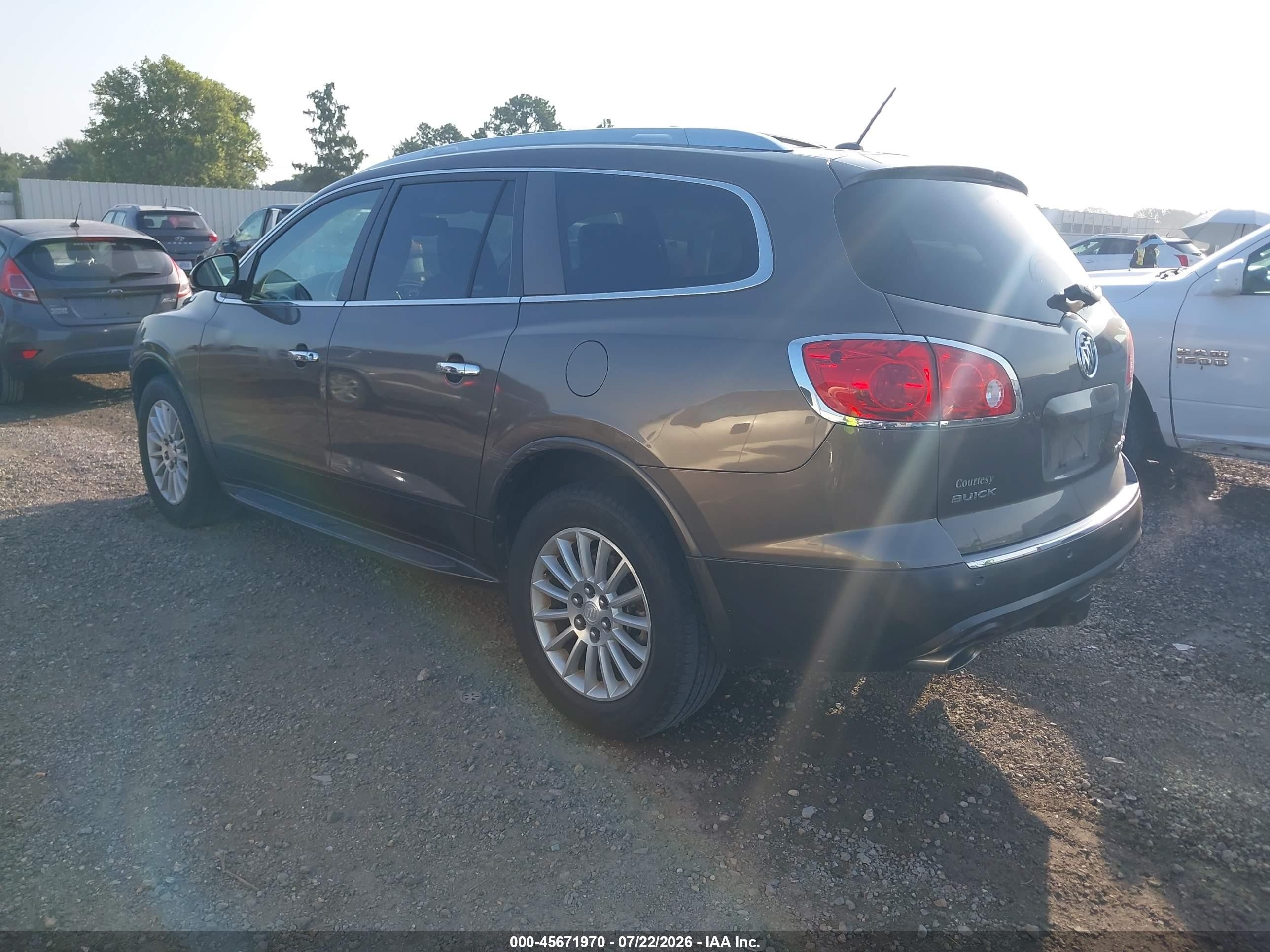 2011 Buick Enclave 1xl Коричневый vin: 5GAKRBED7BJ213080