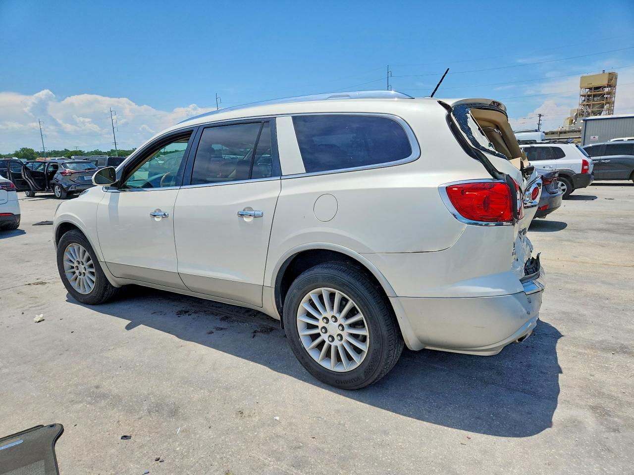 2011 Buick Enclave Cxl Cream vin: 5GAKRBED8BJ209118