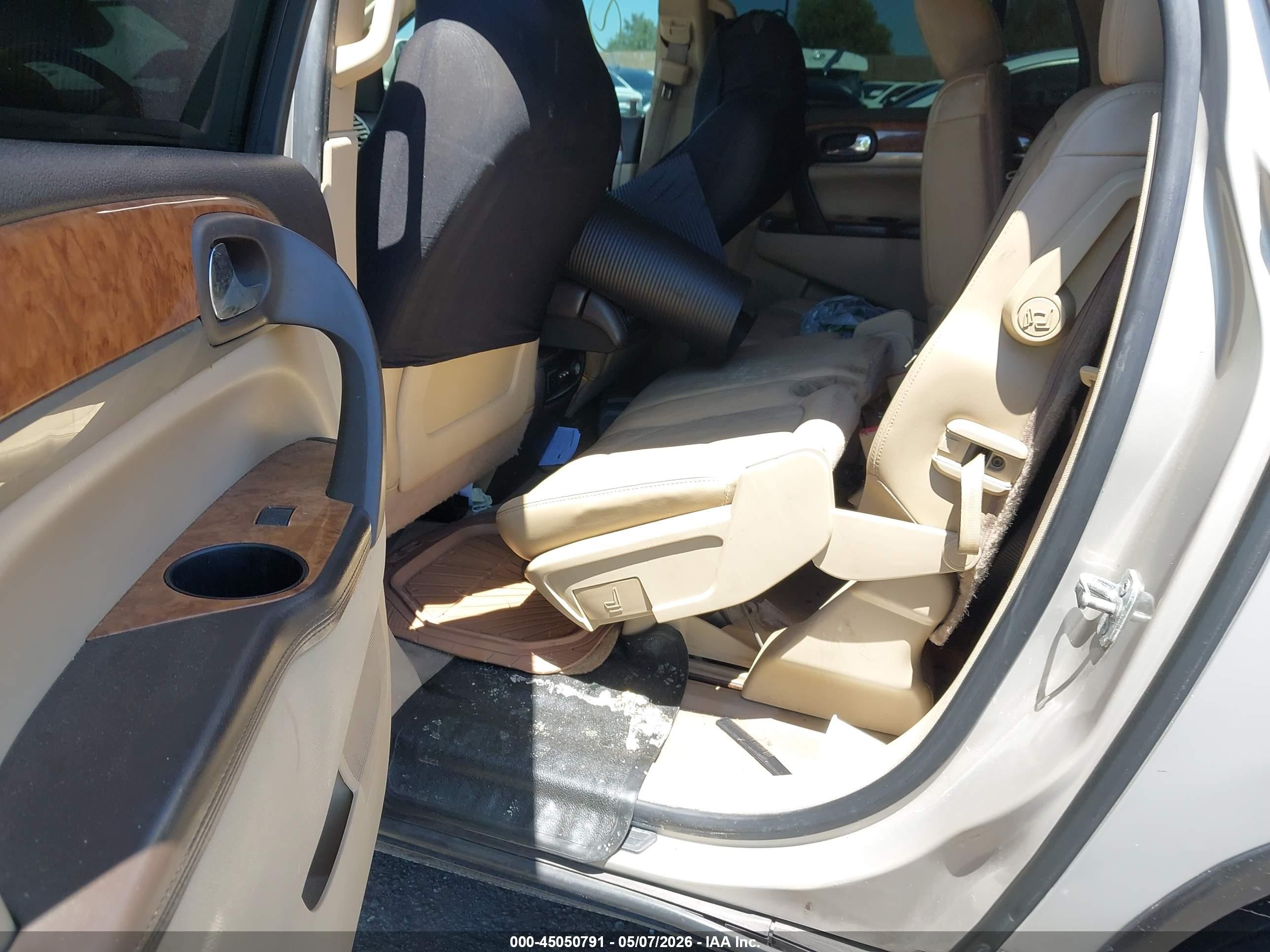 2011 Buick Enclave 1xl Beige vin: 5GAKRBED8BJ350576
