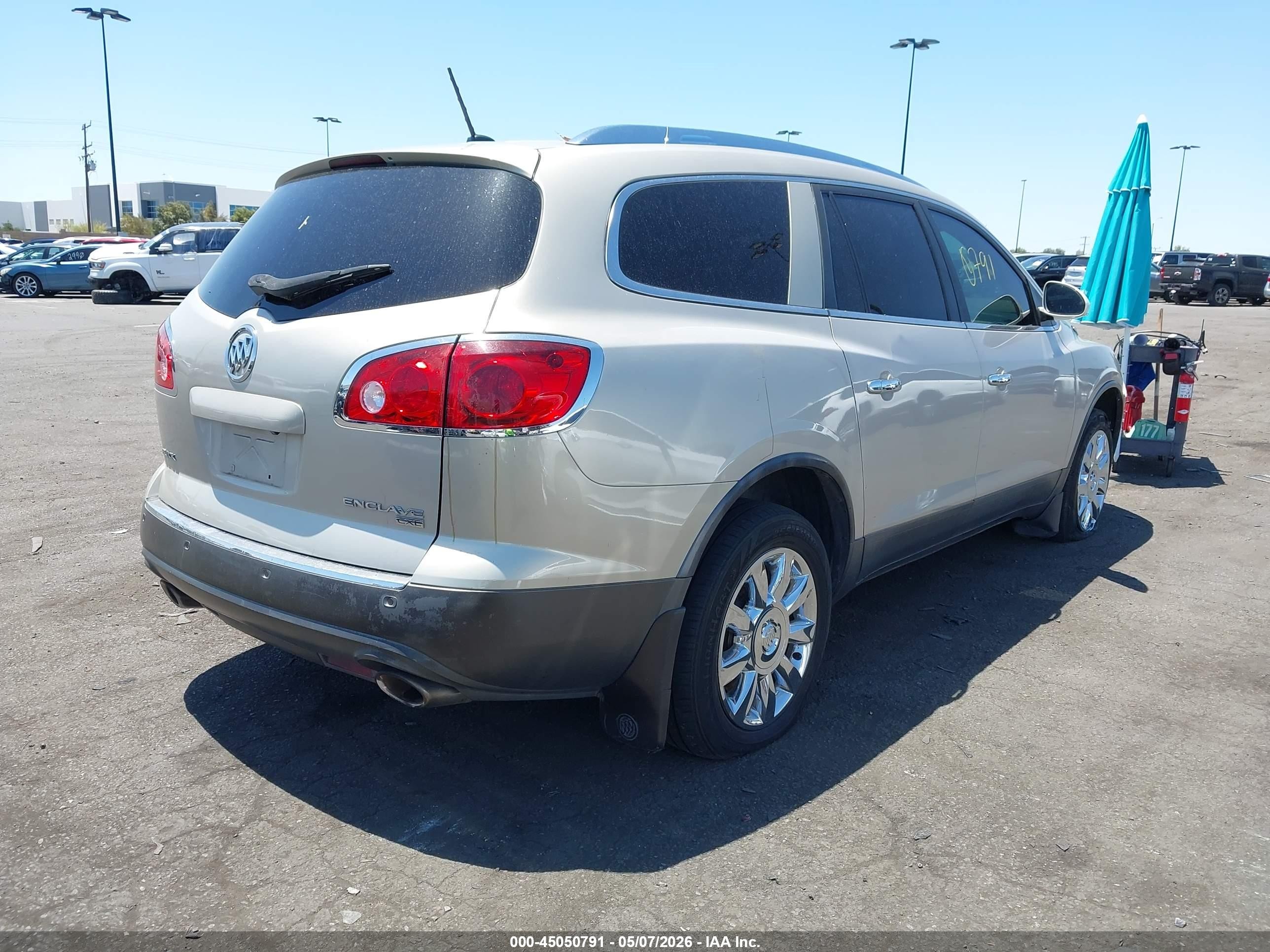 2011 Buick Enclave 1xl Beige vin: 5GAKRBED8BJ350576