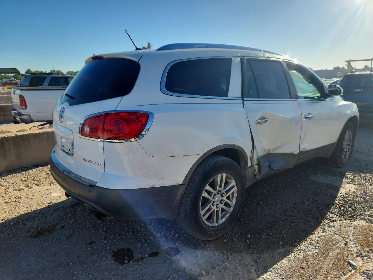 2012 Buick Enclave White vin: 5GAKRBED8CJ363698