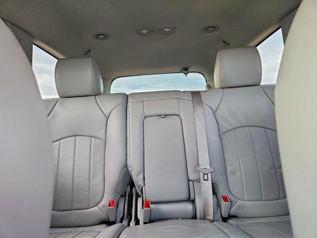 2011 Buick Enclave Cxl Silver vin: 5GAKRBED9BJ245206