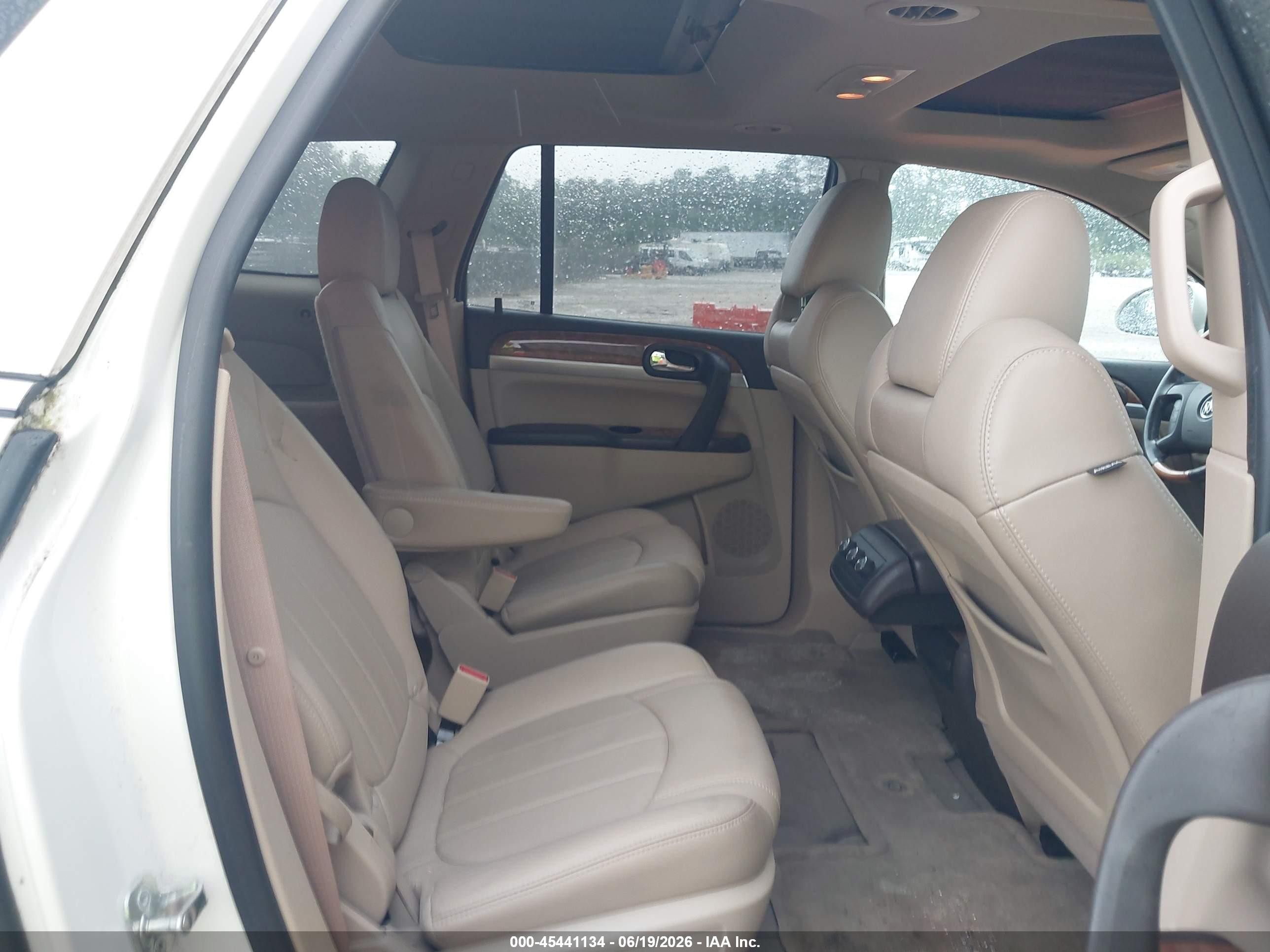 2011 Buick Enclave 1xl Белый vin: 5GAKRBED9BJ354989