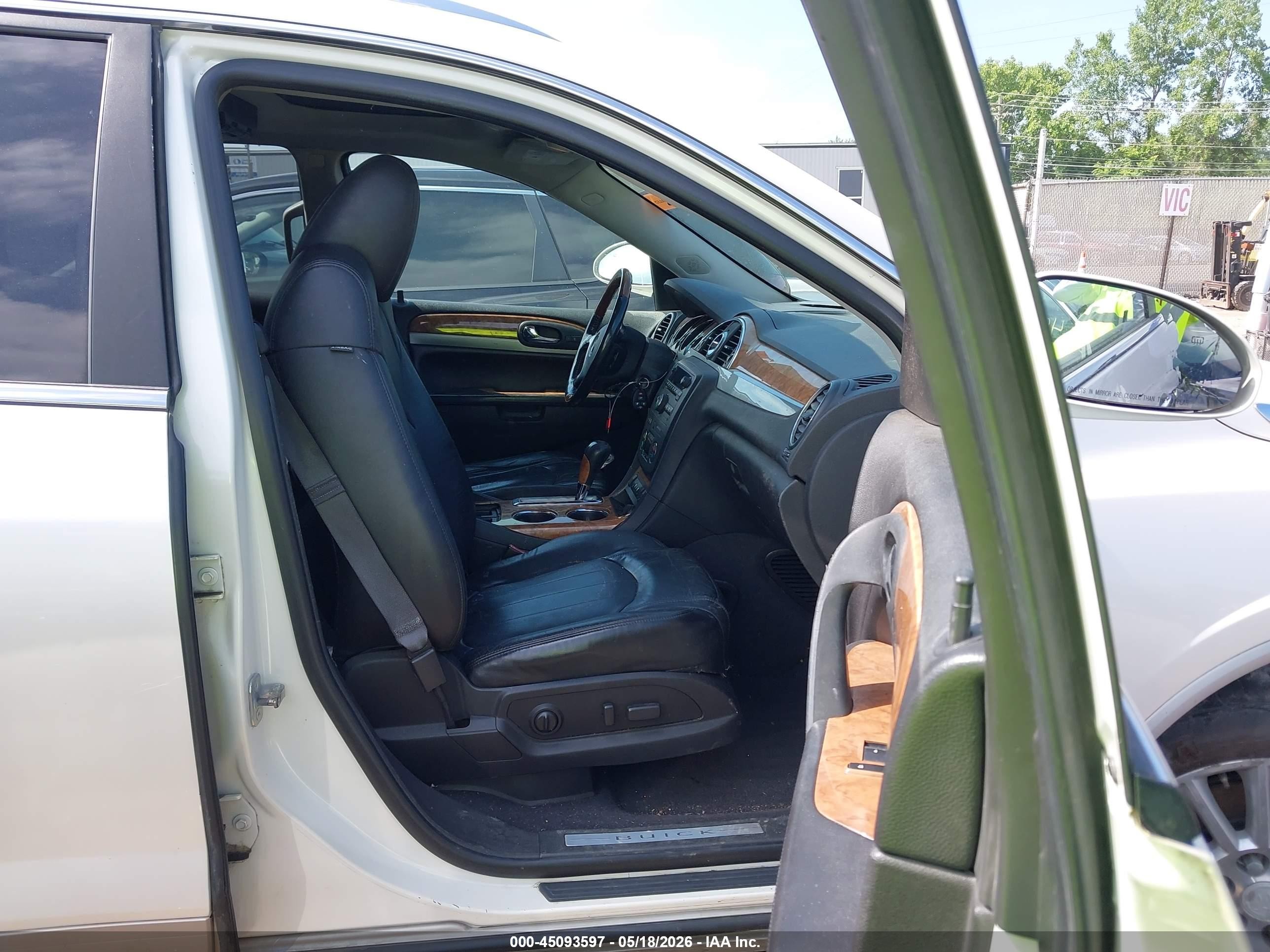 2011 Buick Enclave 1xl Cream vin: 5GAKRBED9BJ391265