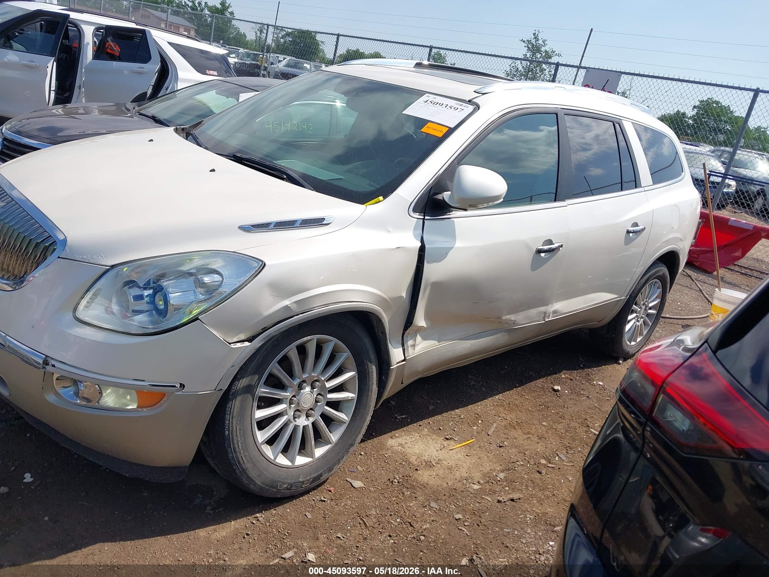 2011 Buick Enclave 1xl Cream vin: 5GAKRBED9BJ391265