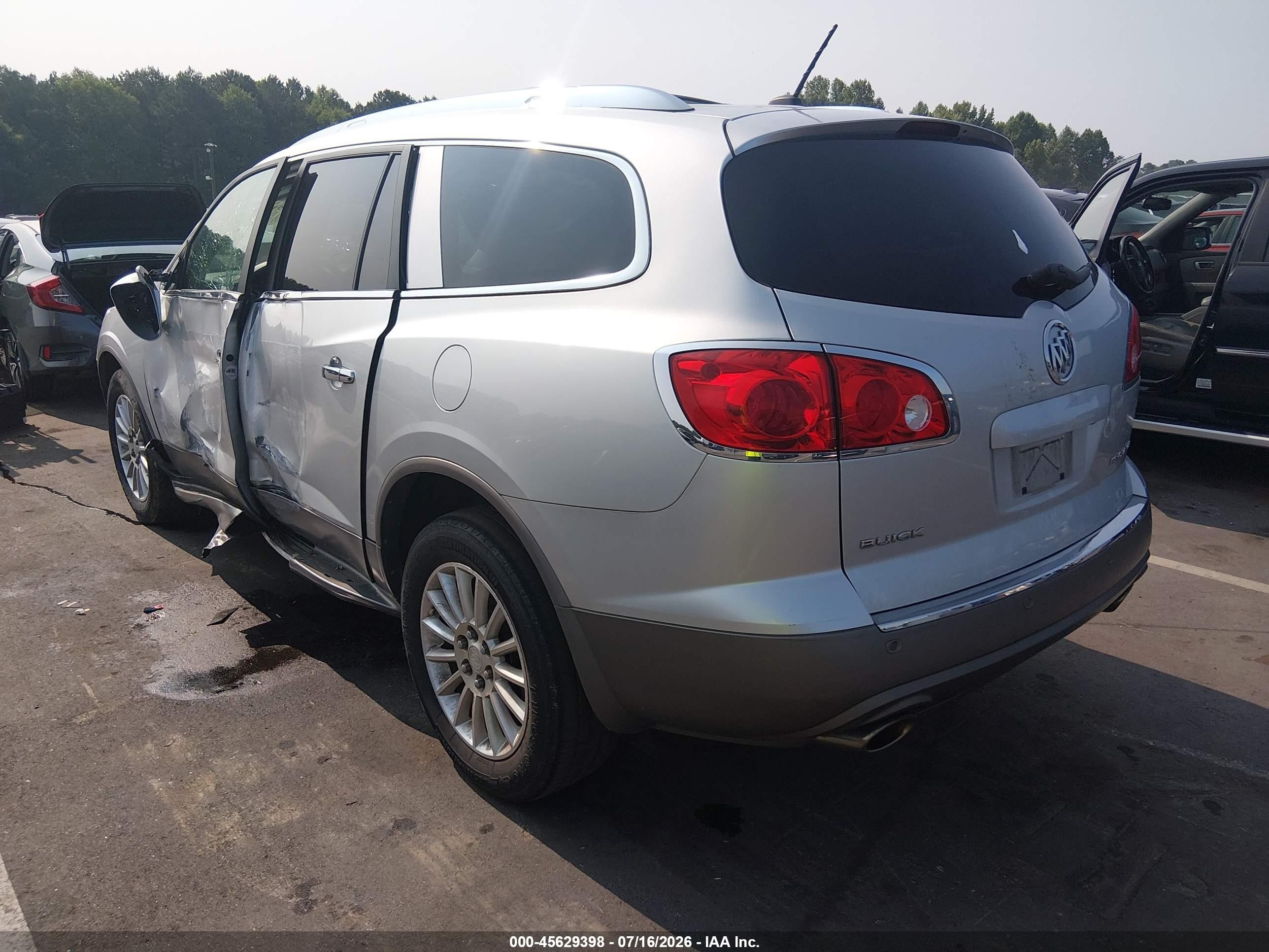 2011 Buick Enclave 1xl Silver vin: 5GAKRBEDXBJ345945