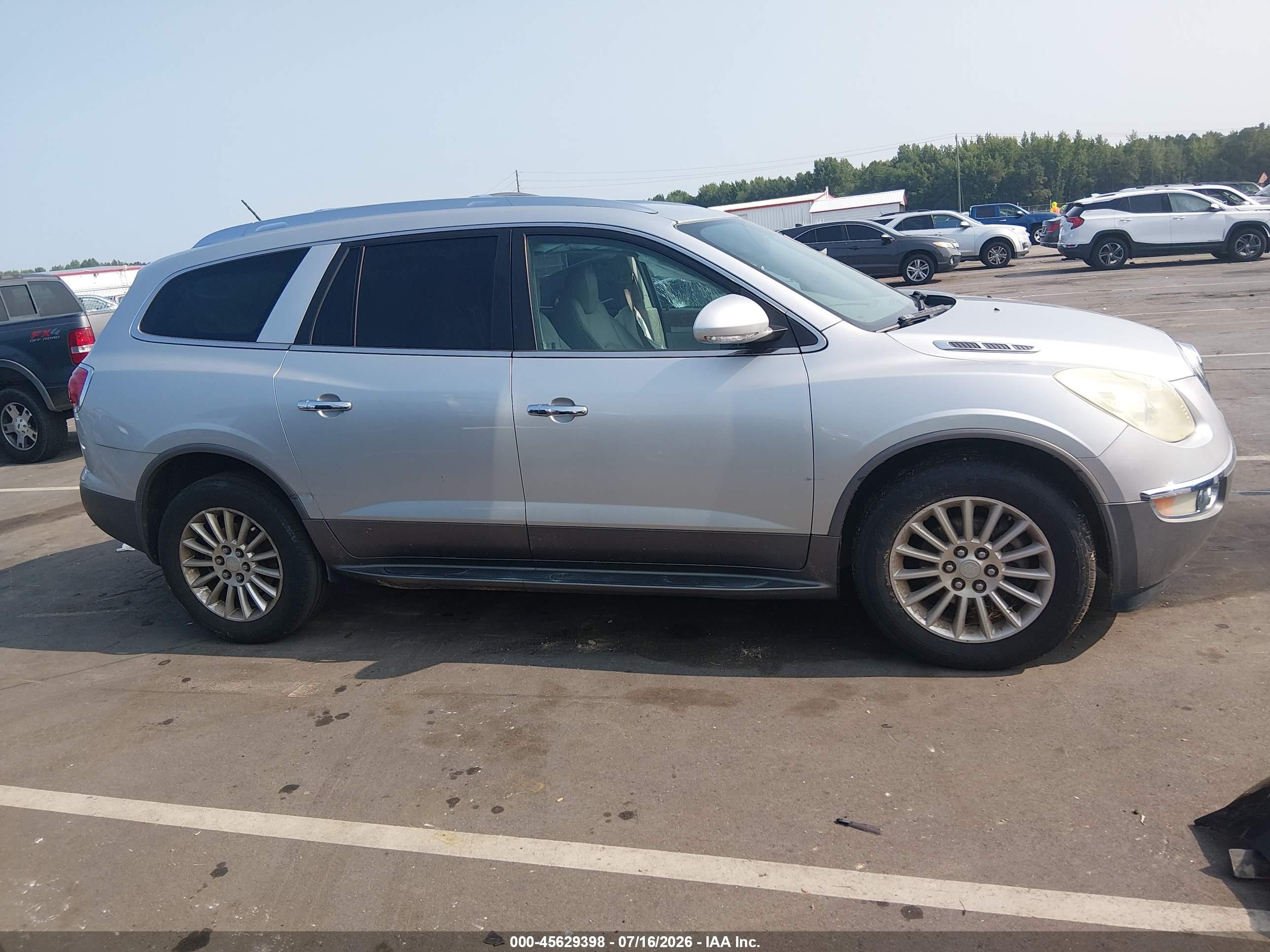 2011 Buick Enclave 1xl Silver vin: 5GAKRBEDXBJ345945