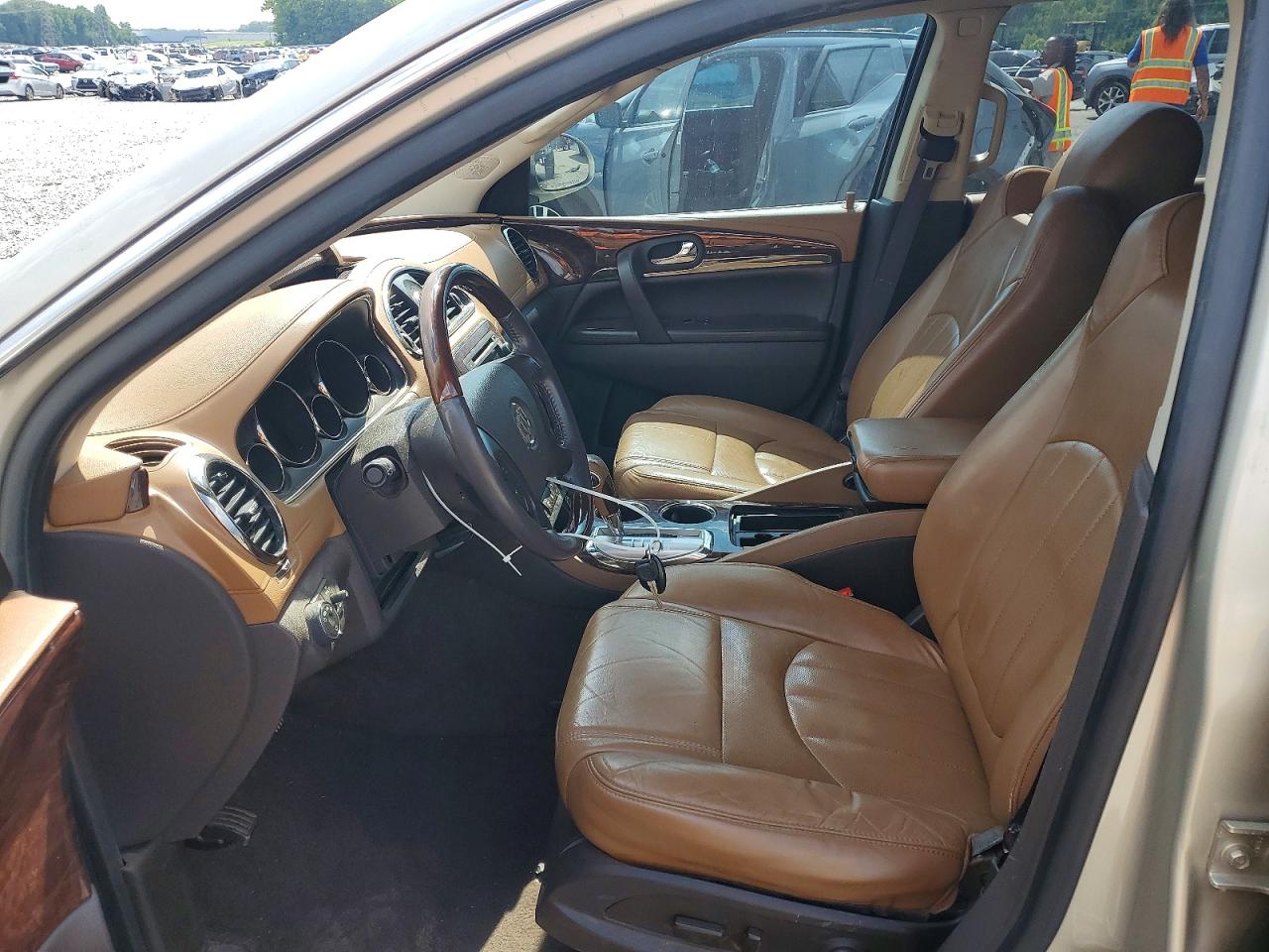 2014 Buick Enclave Cream vin: 5GAKRBKD0EJ219442