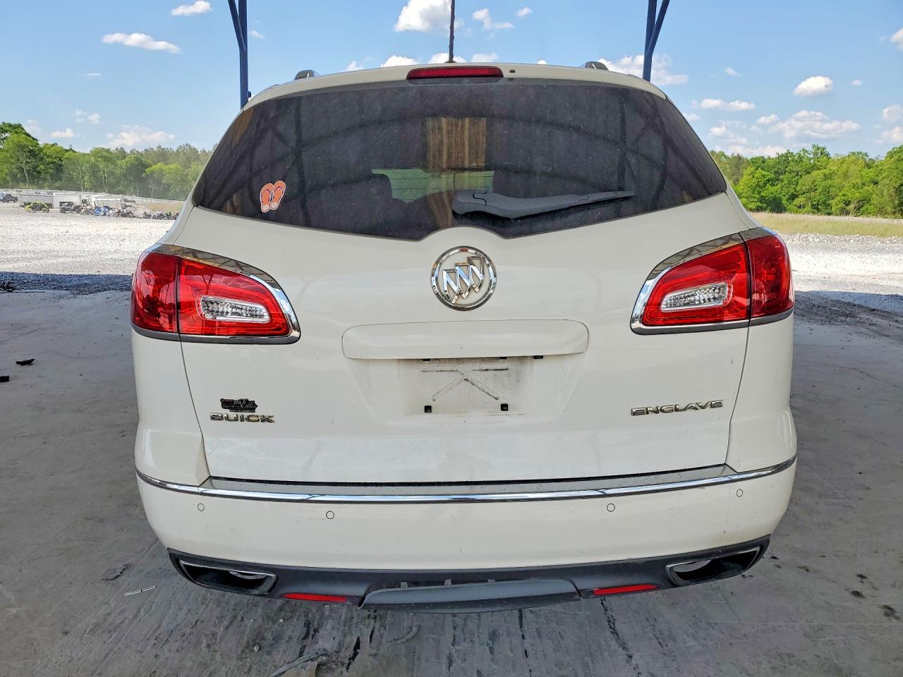 2015 Buick Enclave White vin: 5GAKRBKD0FJ282848