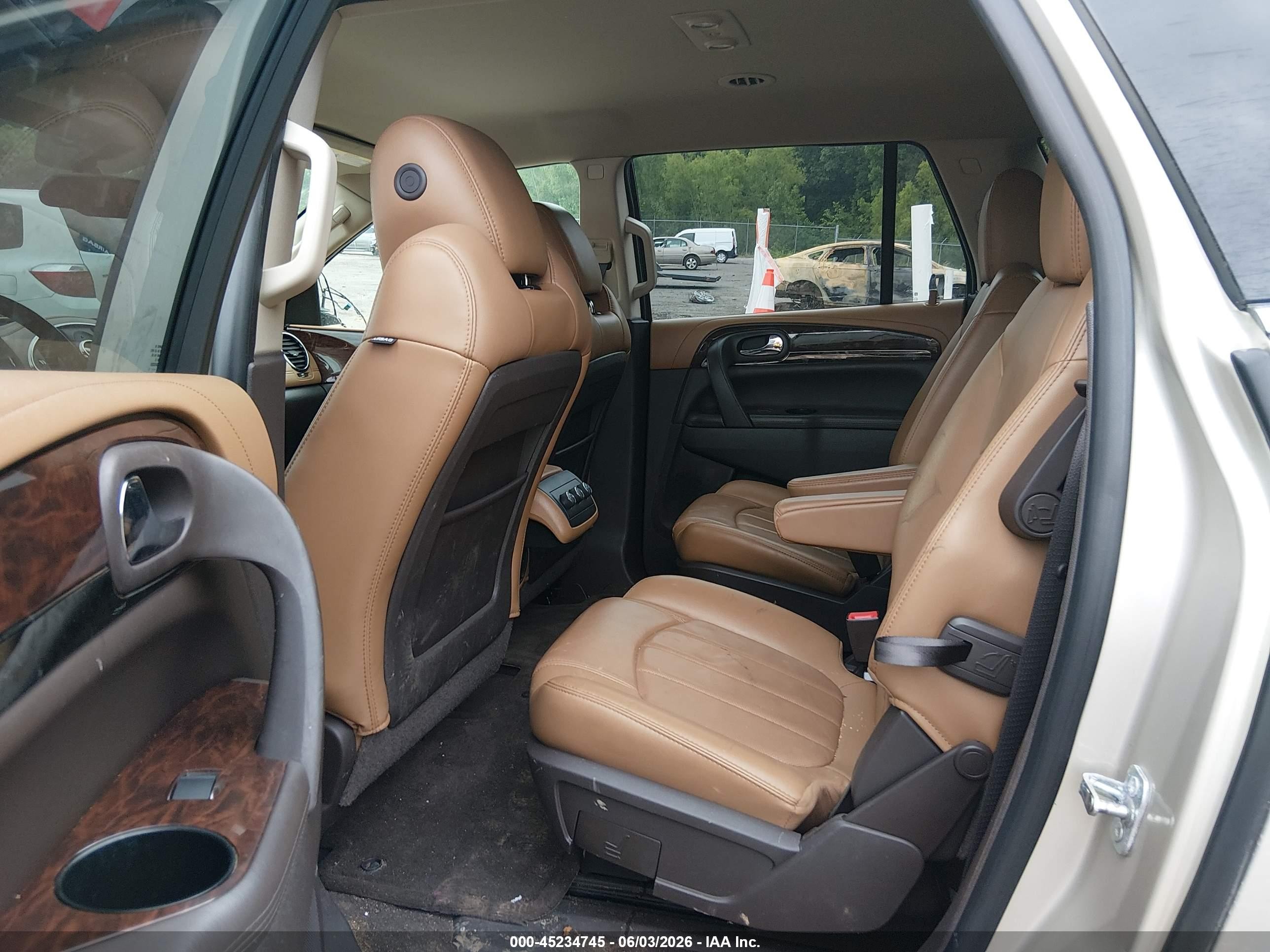 2015 Buick Enclave Leather Beige vin: 5GAKRBKD0FJ295518