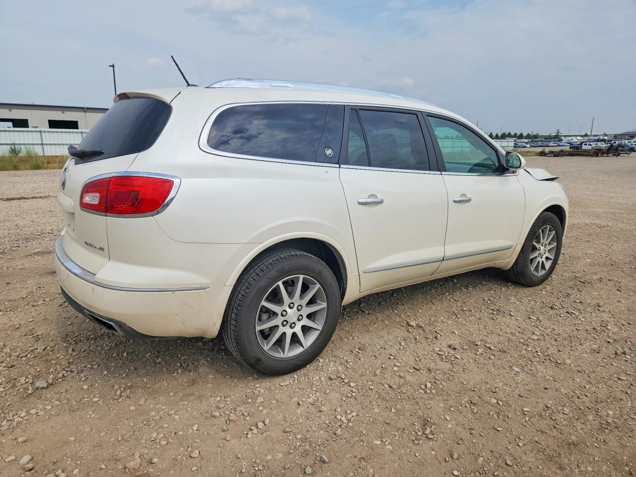 2015 Buick Enclave White vin: 5GAKRBKD0FJ302743