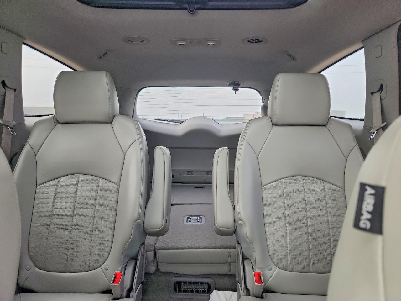 2015 Buick Enclave White vin: 5GAKRBKD0FJ302743