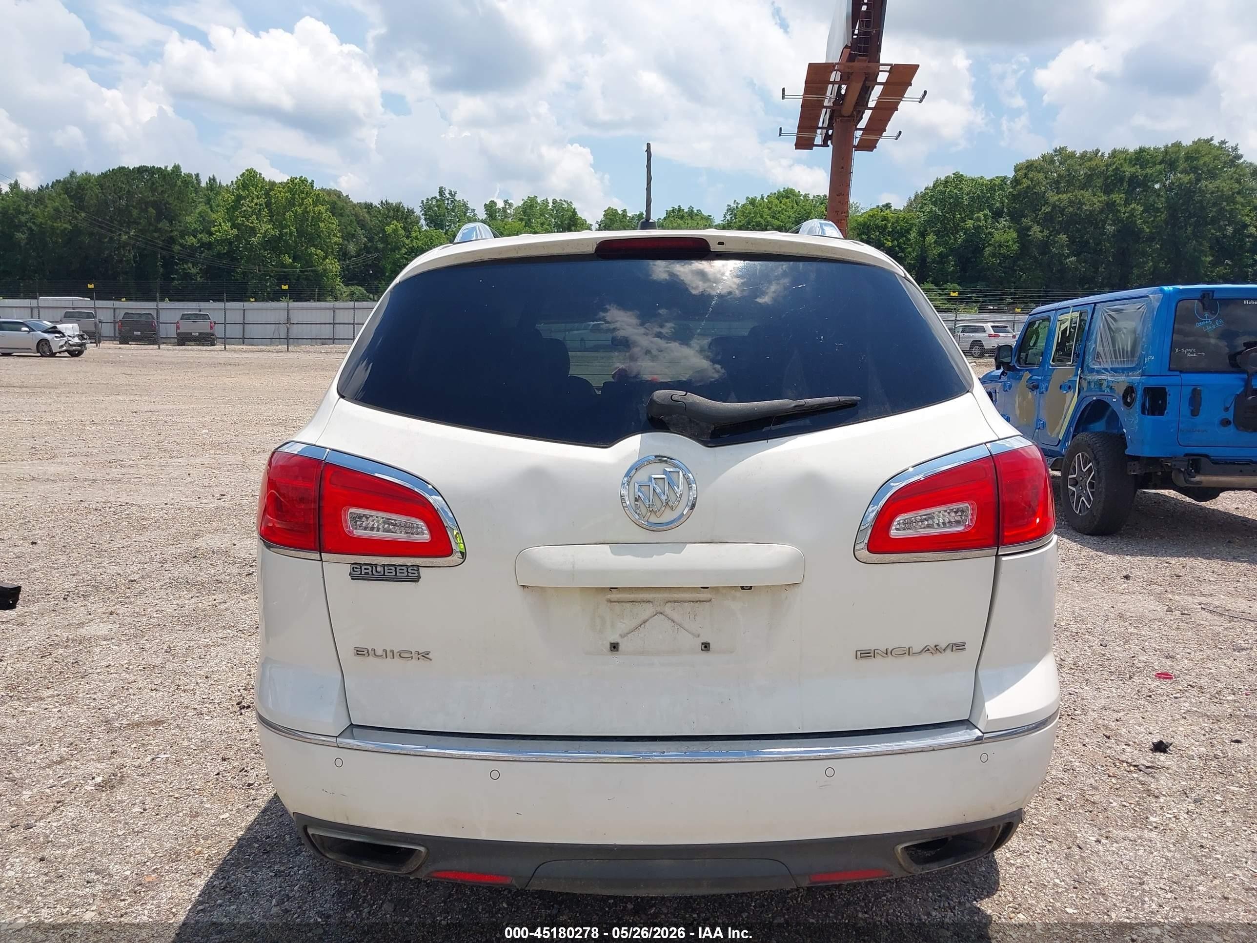2015 Buick Enclave Leather White vin: 5GAKRBKD1FJ259921